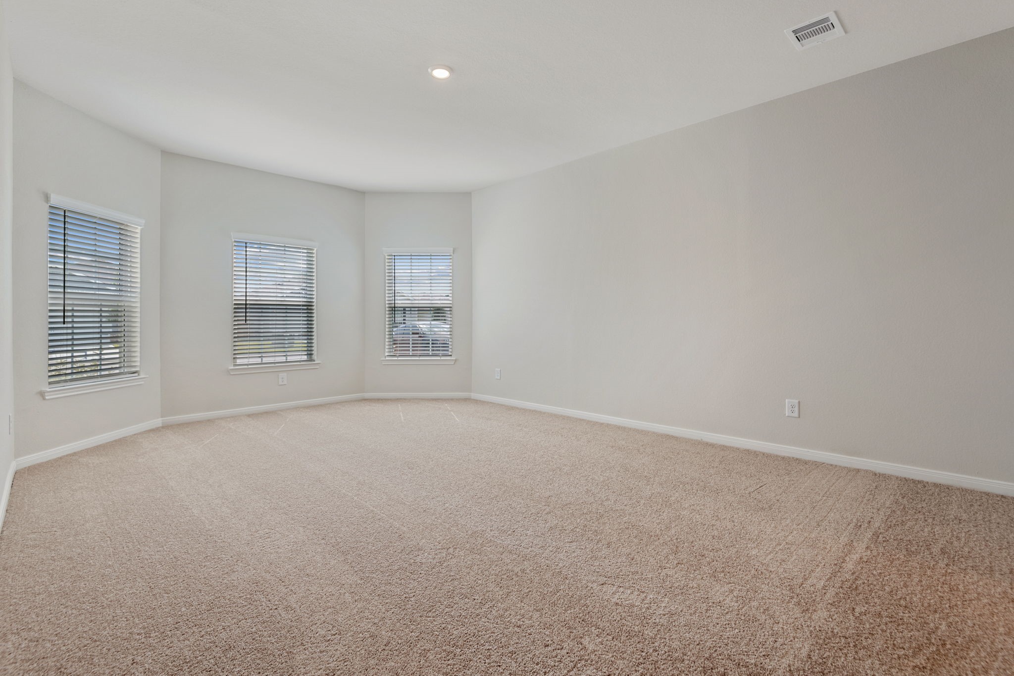 25522 Blooming Hazel Drive Property Photo 9