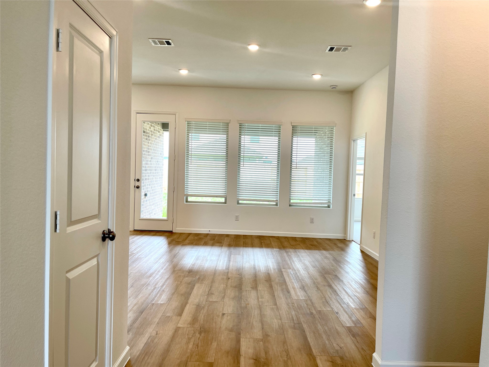 3615 Forest River Drive Property Photo 8