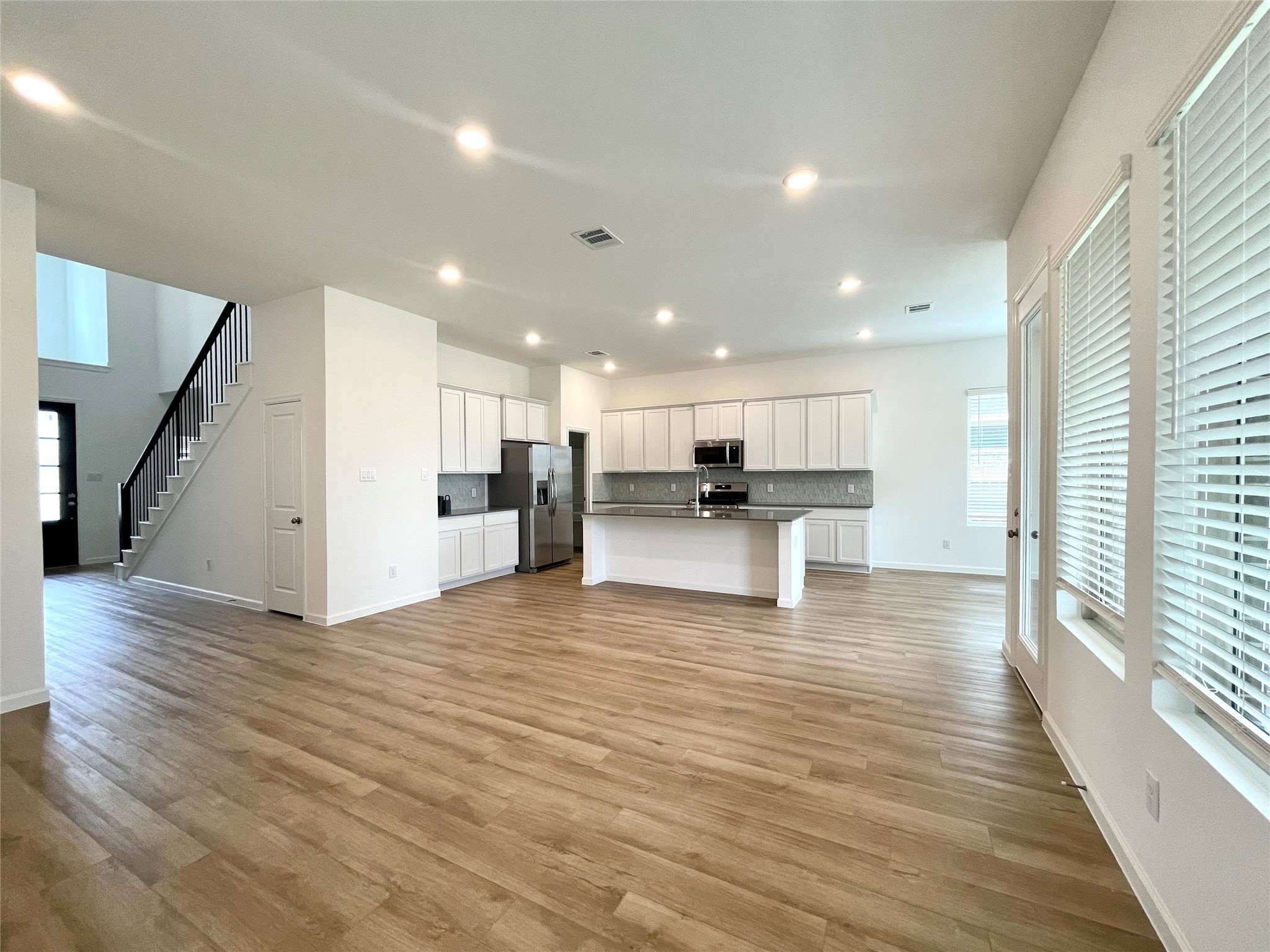 3615 Forest River Drive Property Photo 10