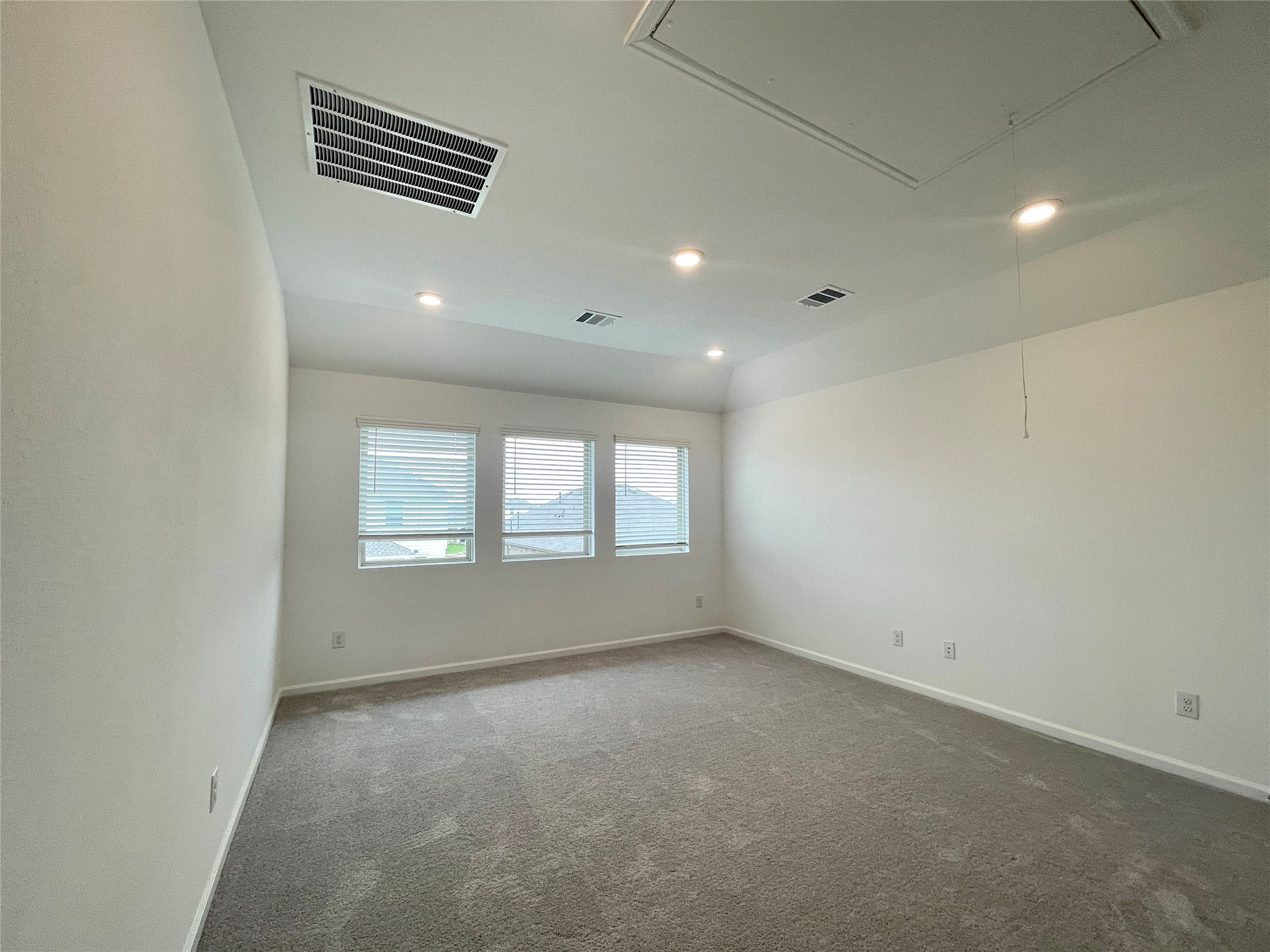 3615 Forest River Drive Property Photo 18