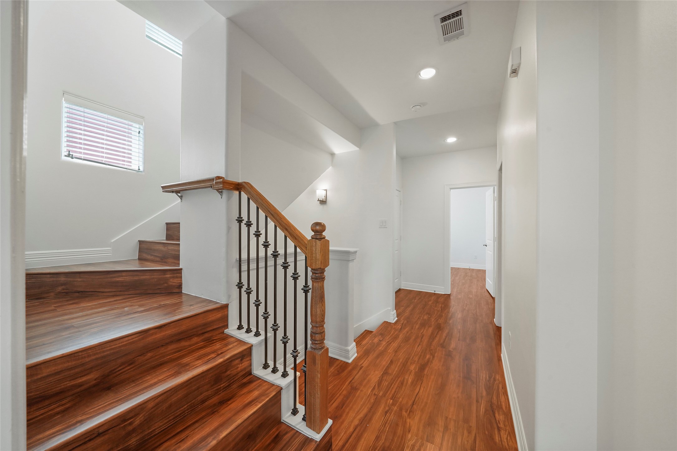 724 Link Road Property Photo 9