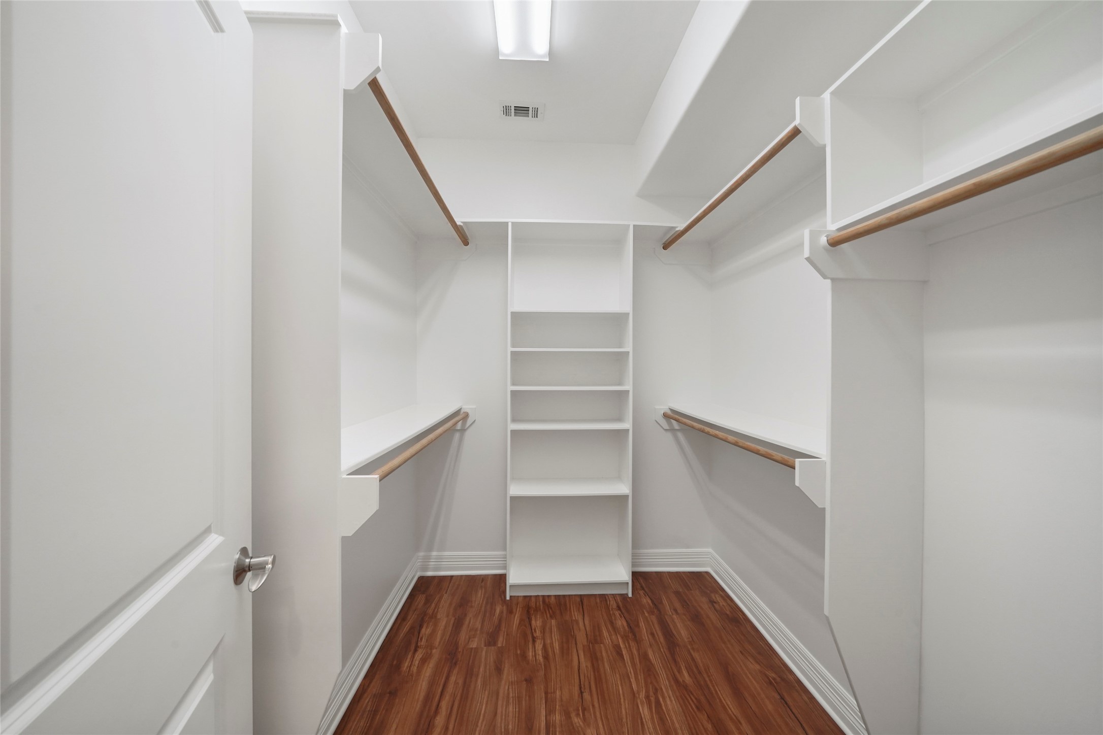 724 Link Road Property Photo 14