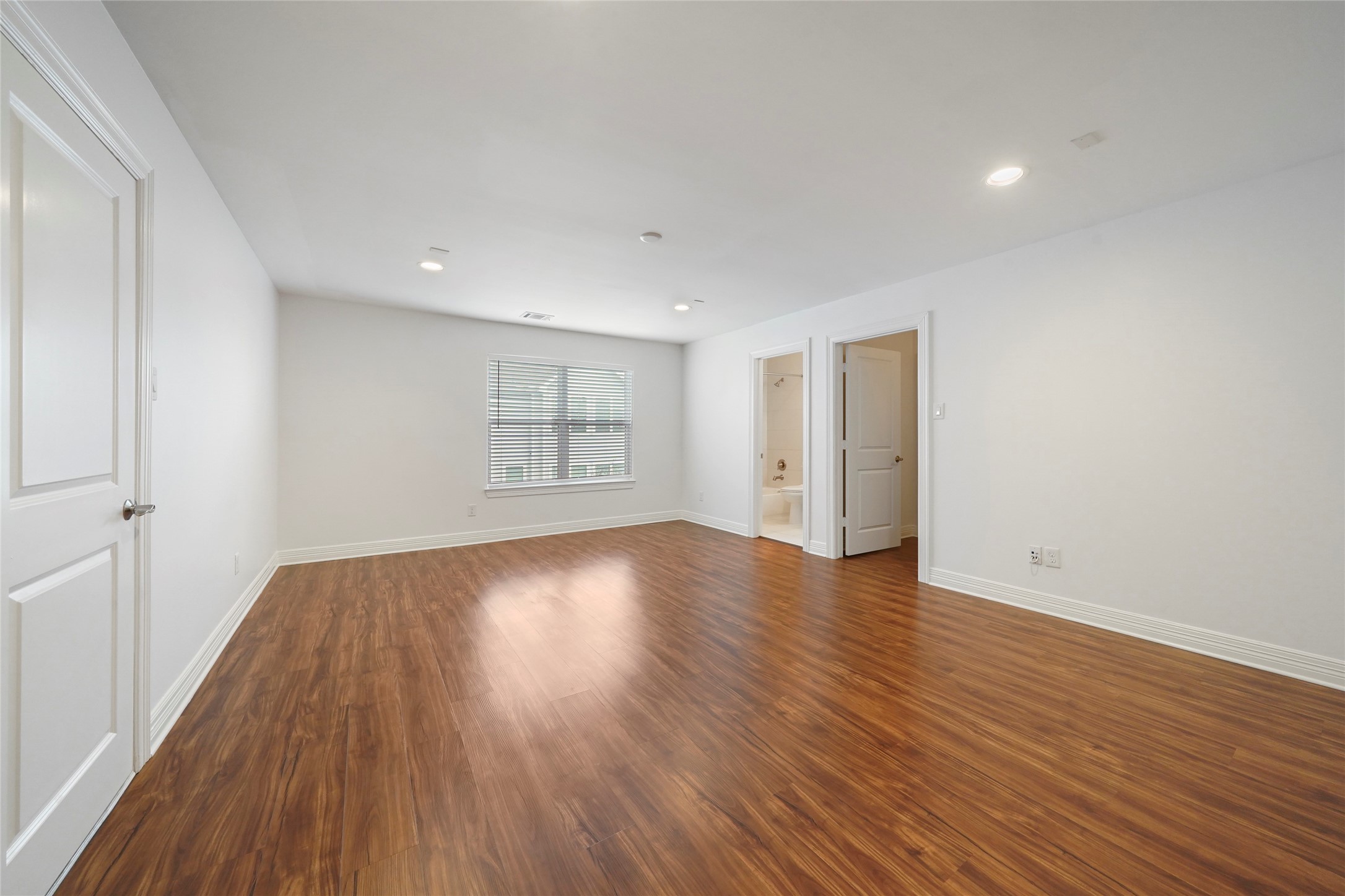724 Link Road Property Photo 18