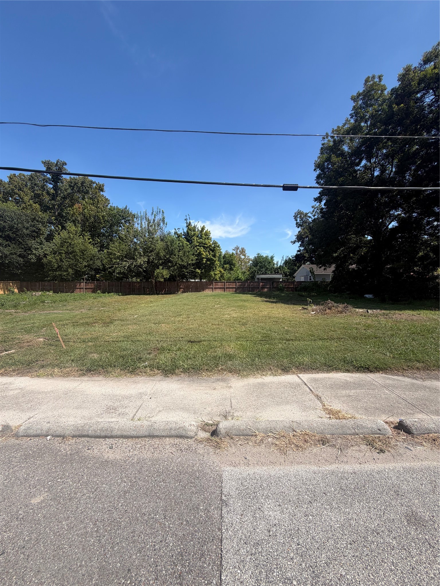 6710 Radcliffe Street Property Photo 1