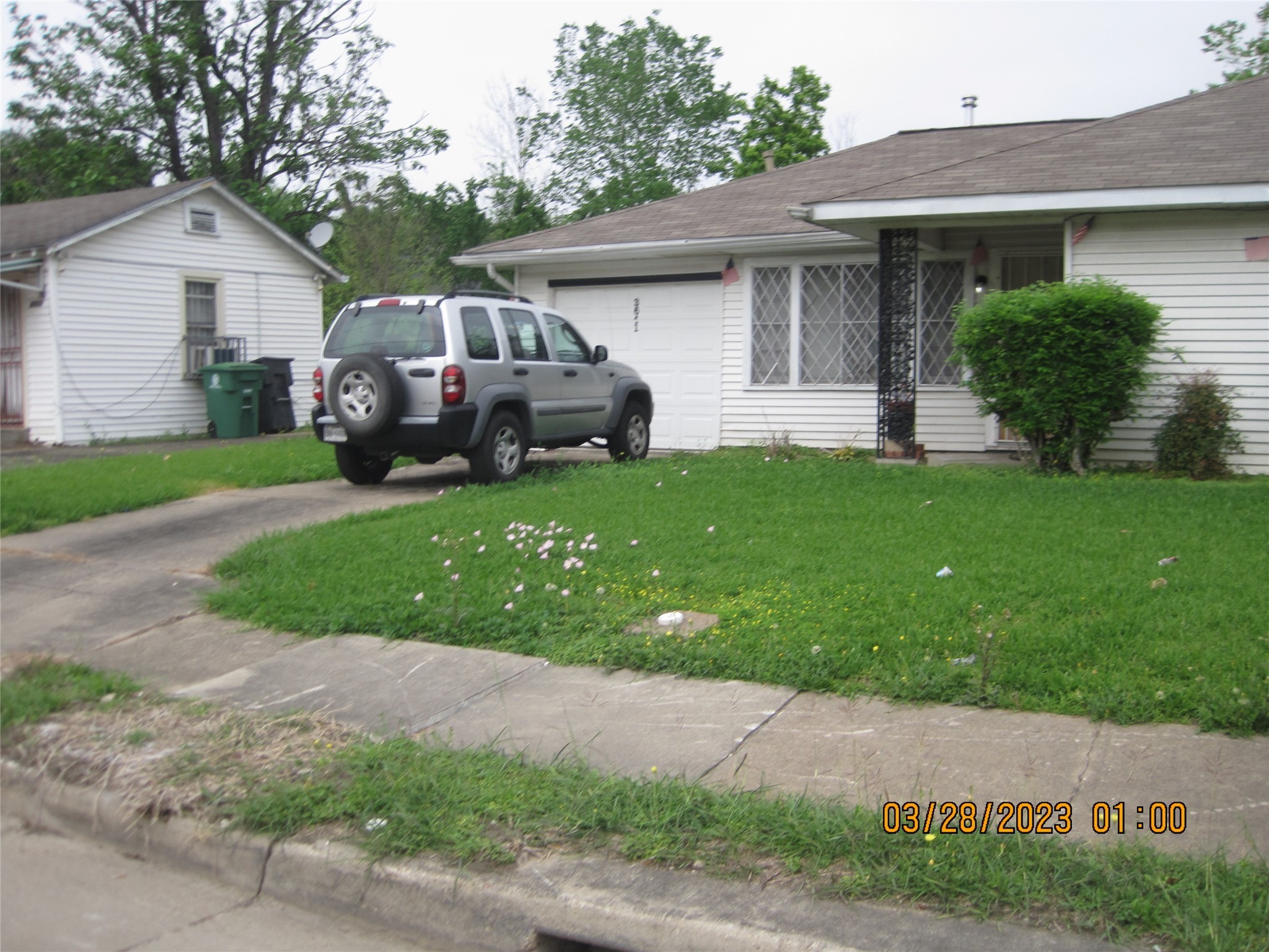 0 Mainer Property Photo 6
