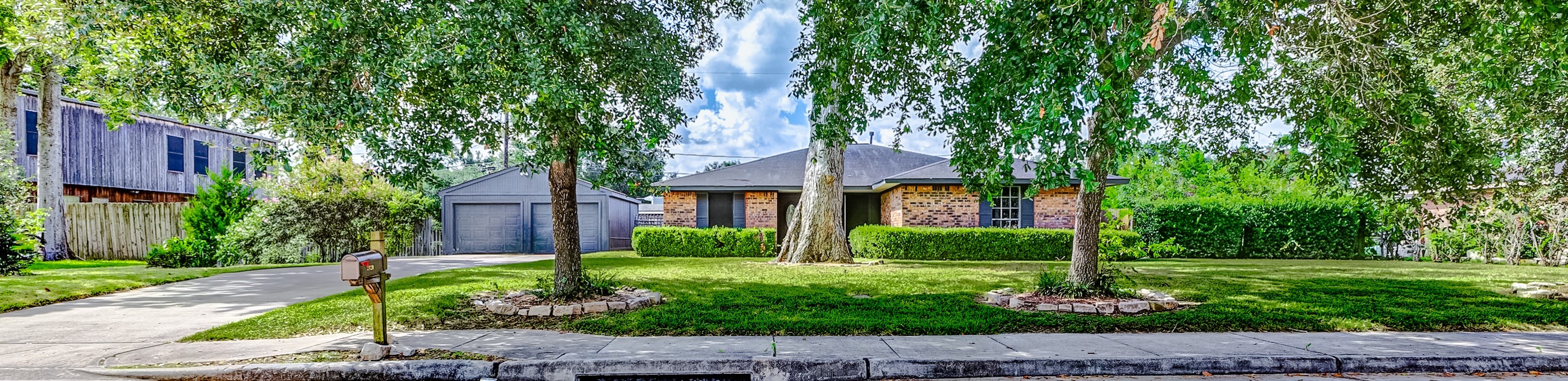 2929 Carmel Street Property Photo 1