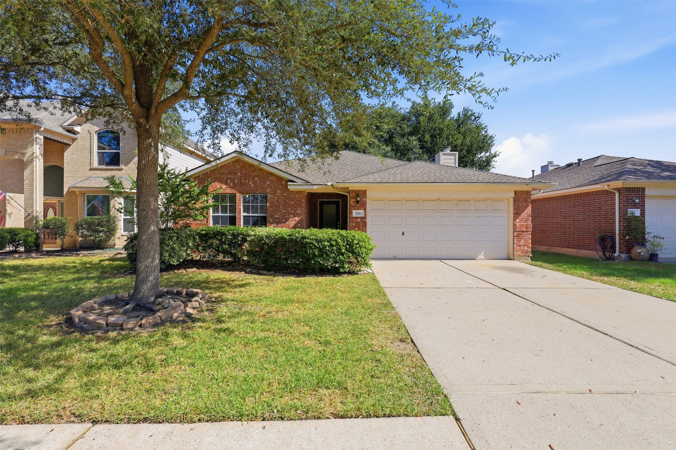 3206 Rose Quartz Lane Property Photo 2