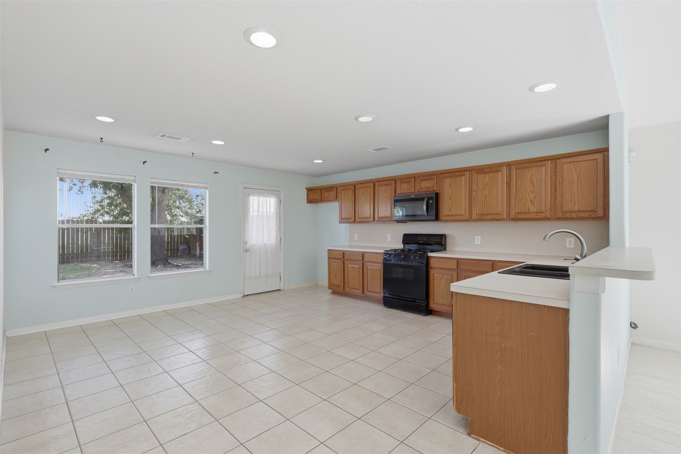 3206 Rose Quartz Lane Property Photo 5
