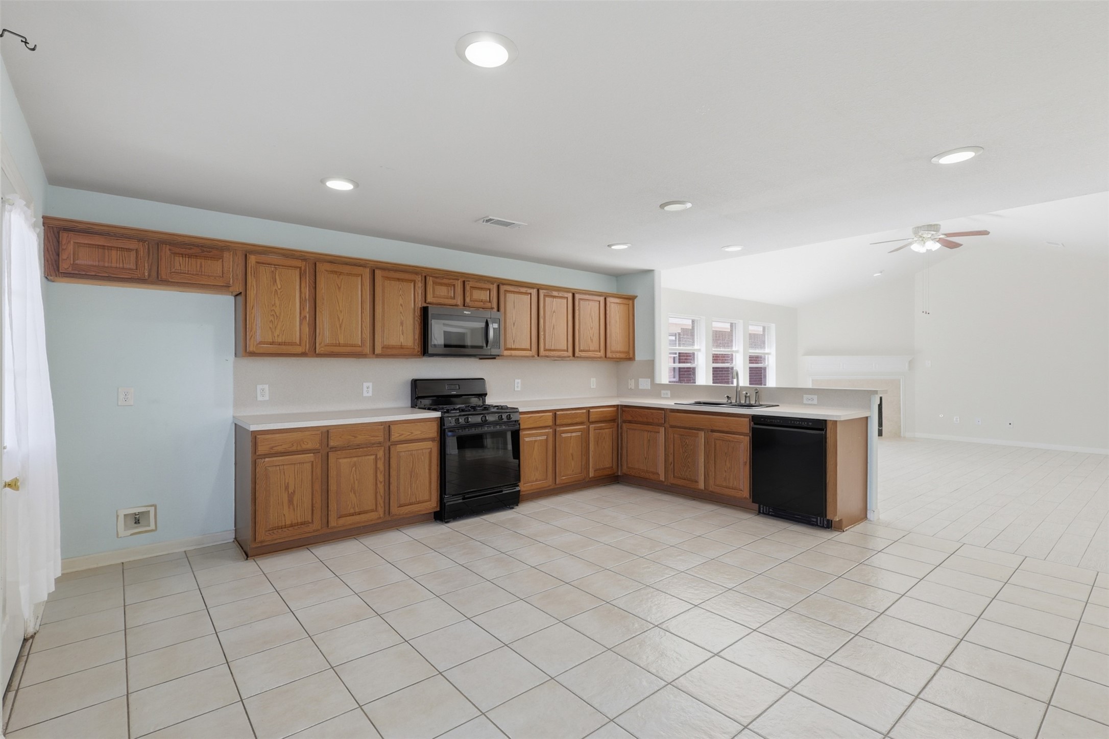 3206 Rose Quartz Lane Property Photo 6