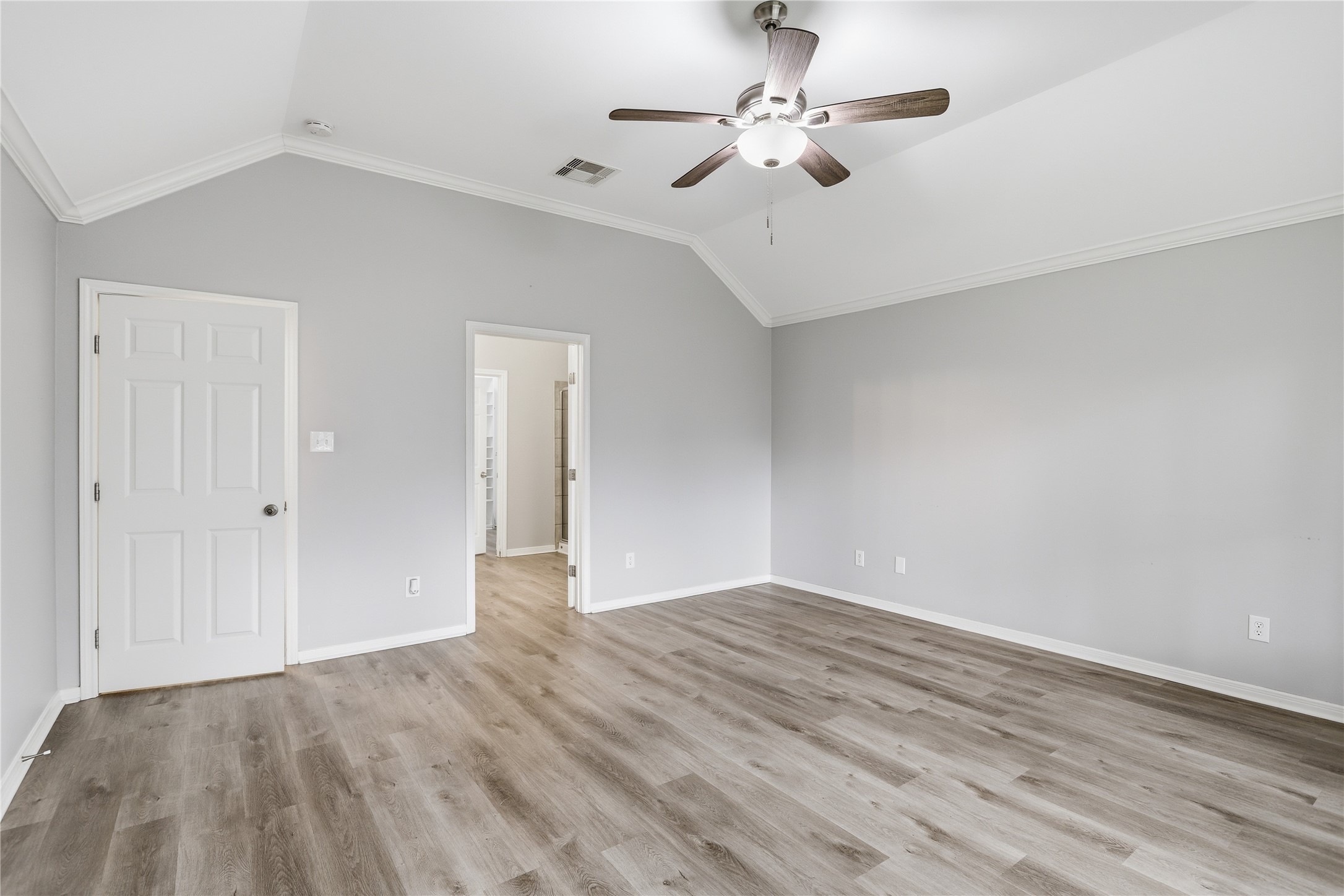 4503 Butler Springs Lane Property Photo 9