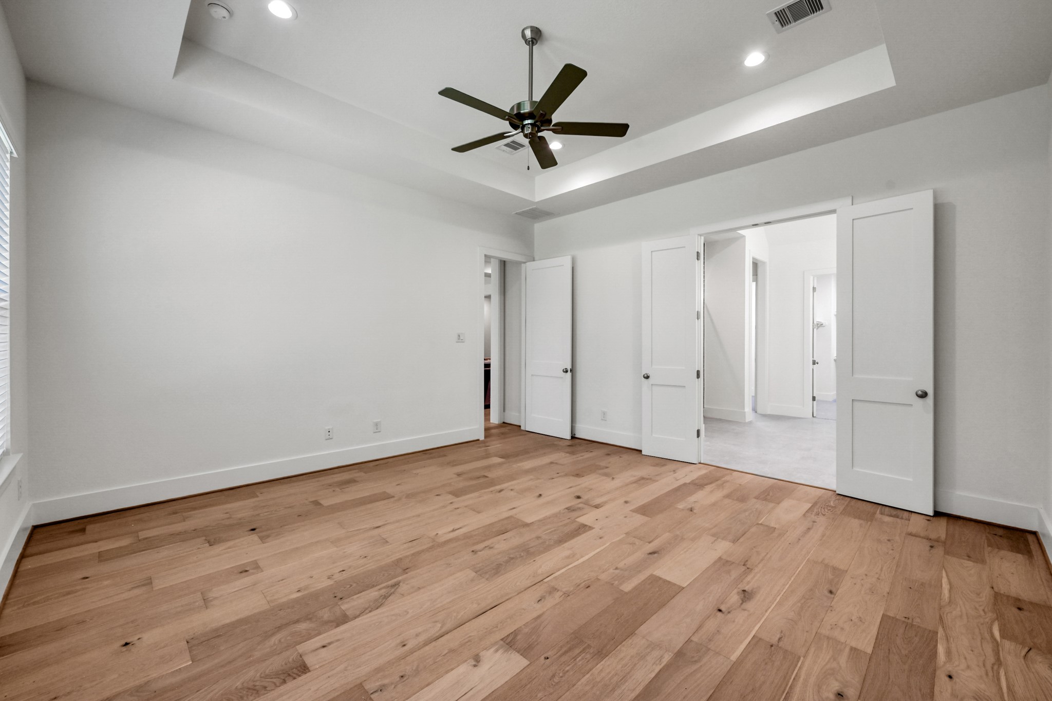 8915 Cedar Meadow Lane Property Photo 19