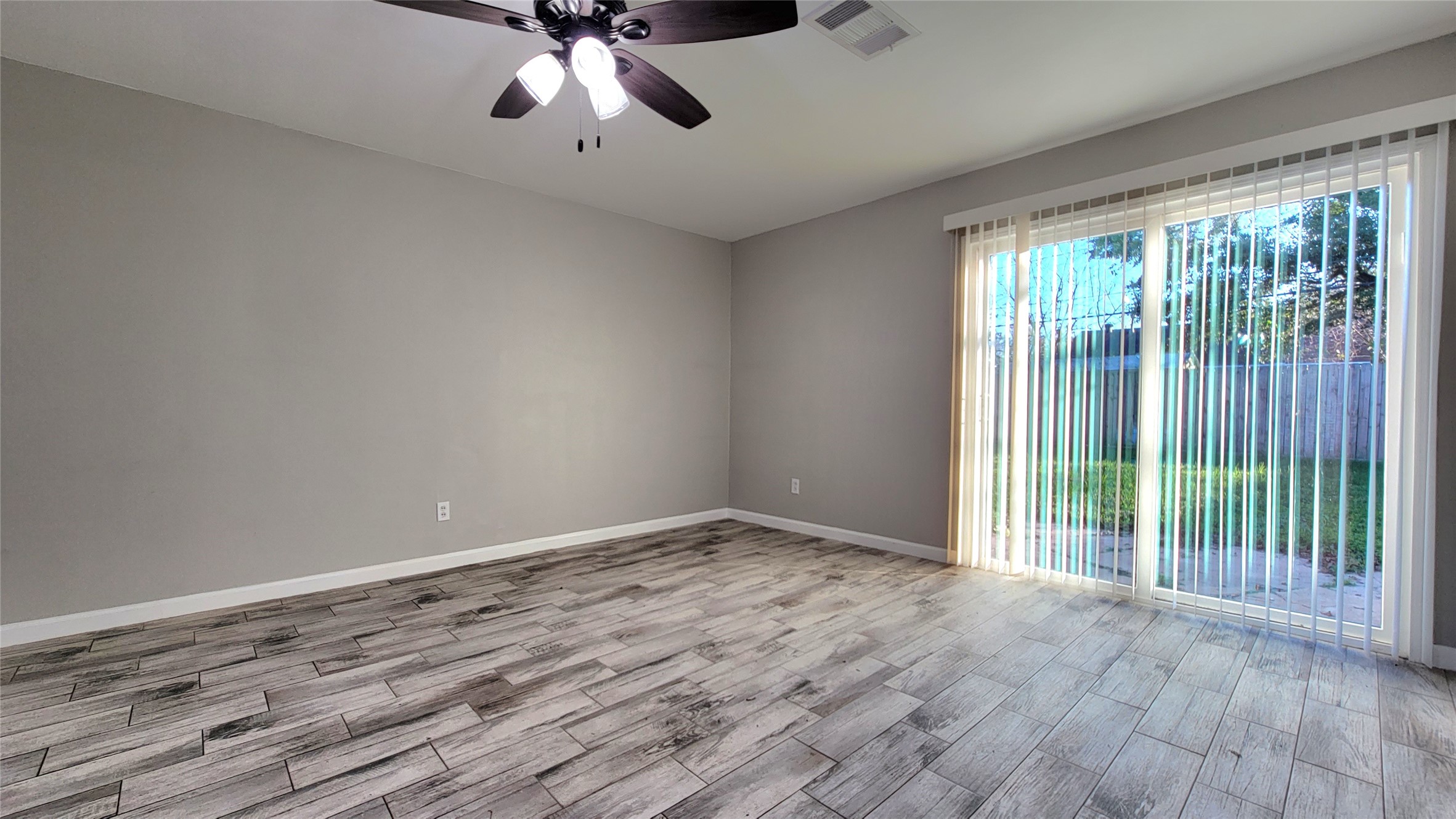 3819 Heatherbrook Drive Property Photo 6