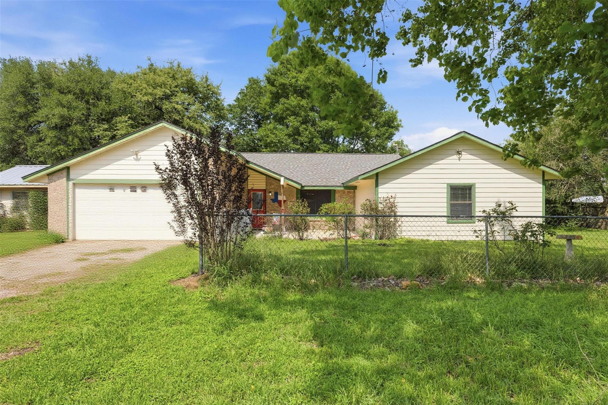 6024 Highway 36 N, Brenham Tx 77833 Property Photo 1