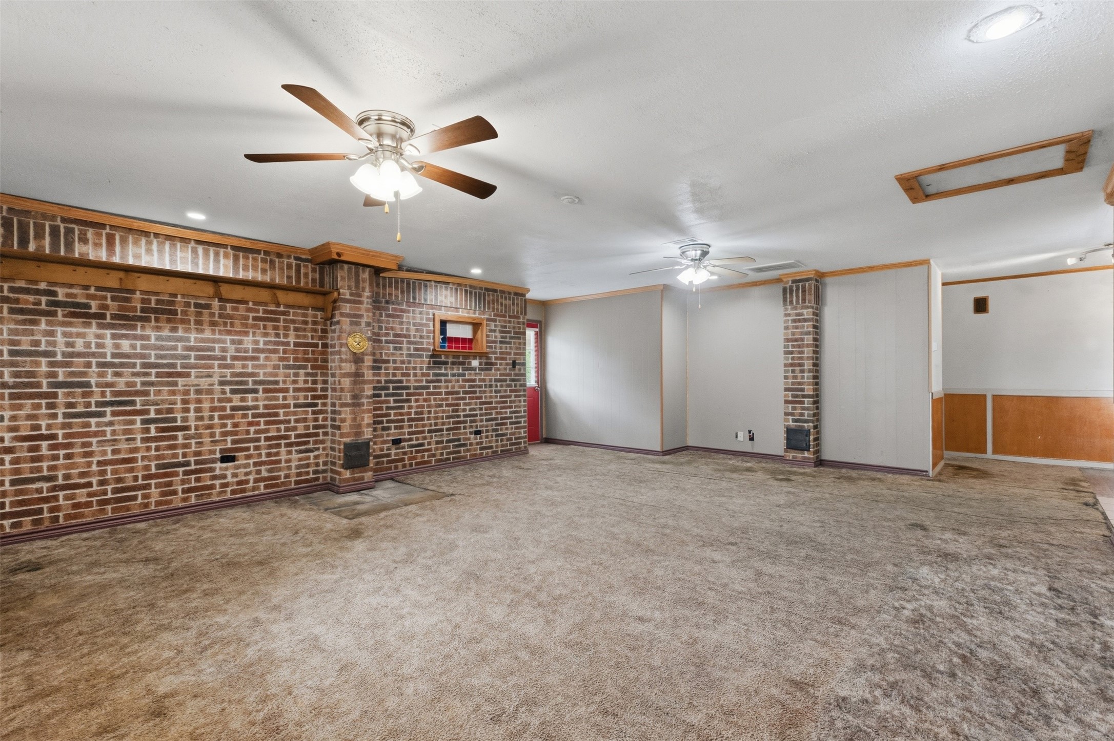 6024 Highway 36 N Property Photo 3