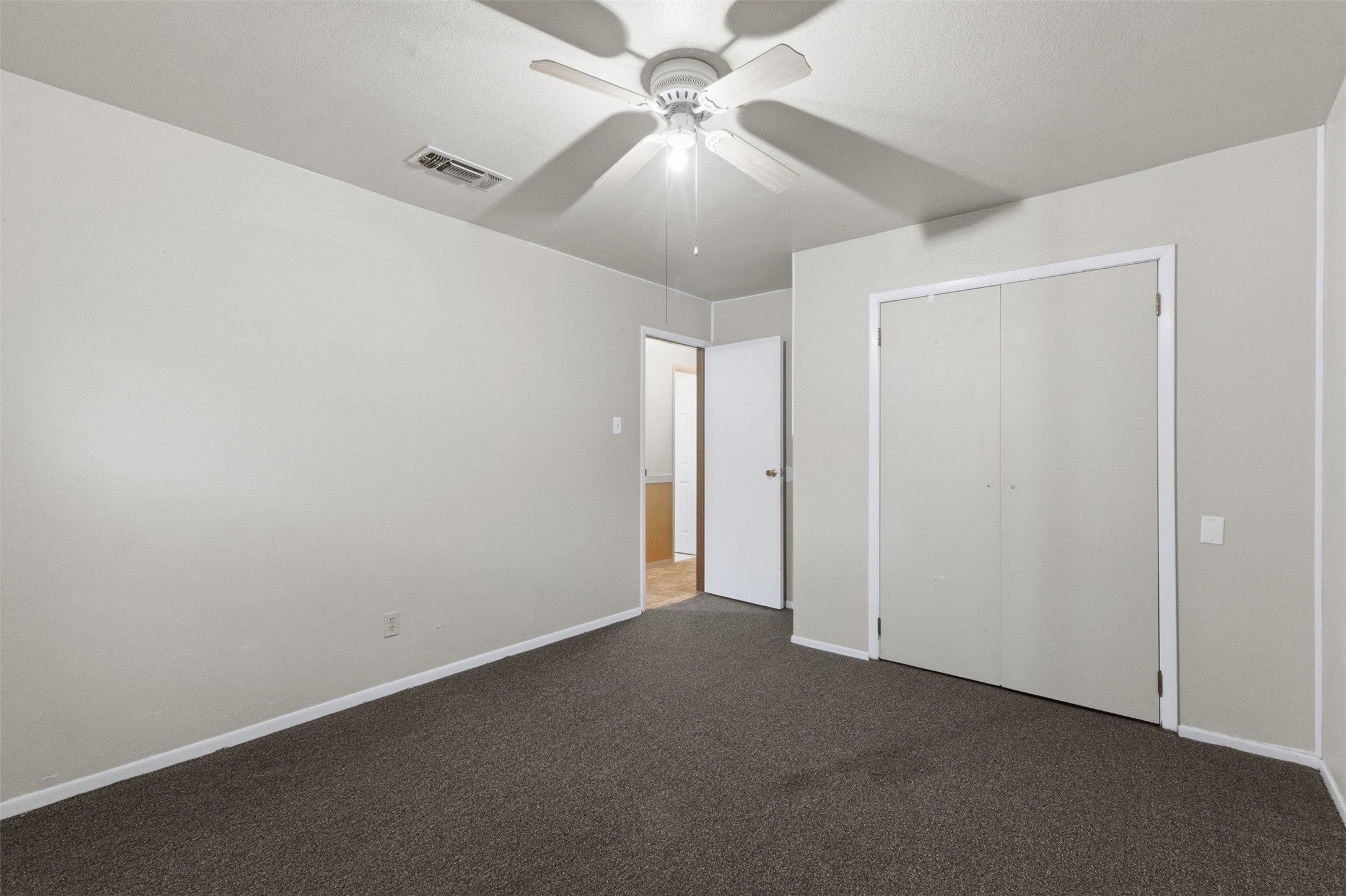 6024 Highway 36 N Property Photo 9