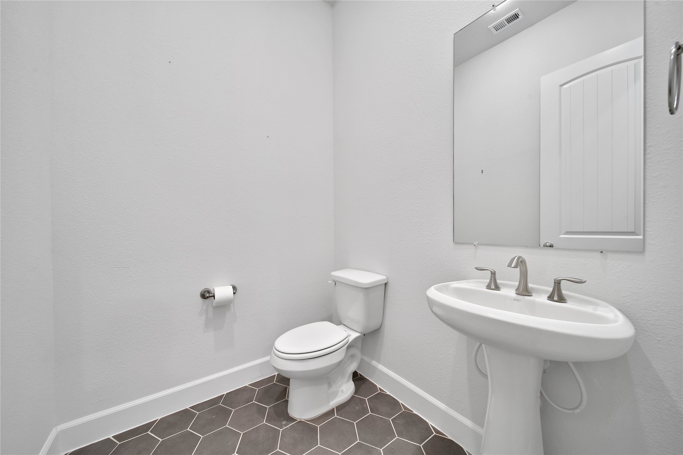819 W 20th Street Property Photo 14