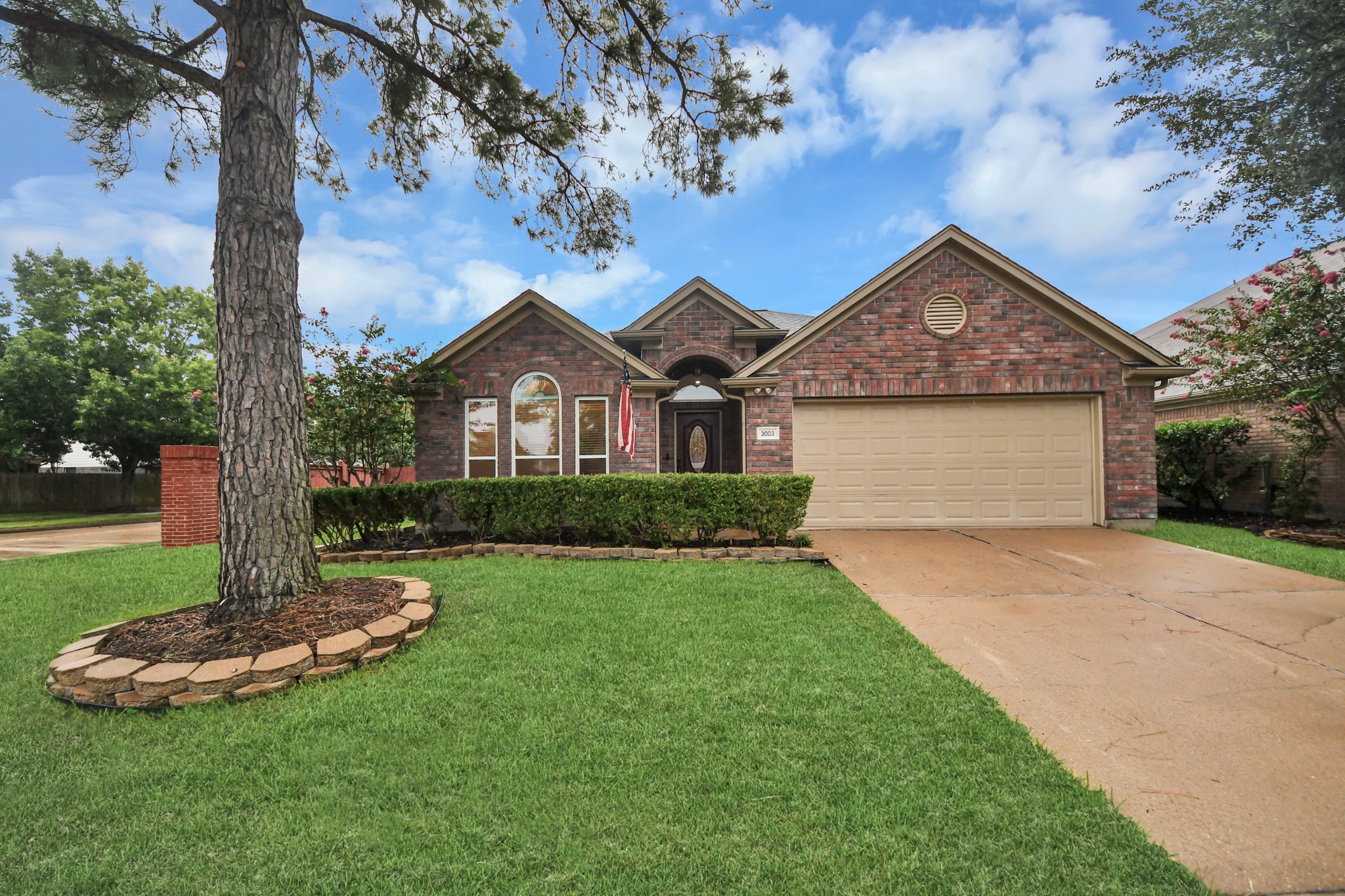 3003 Silver Spur Drive Property Photo 2