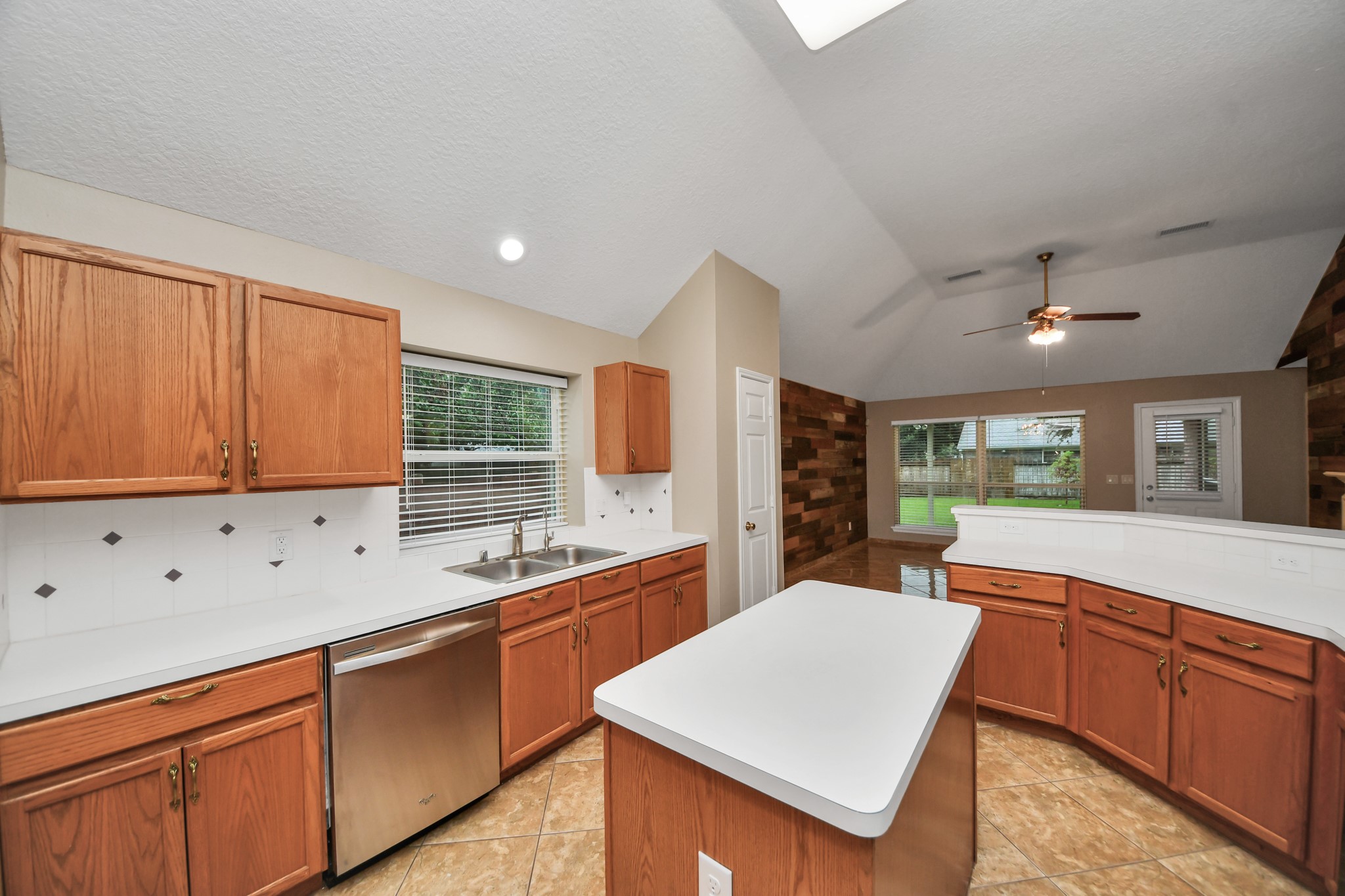 3003 Silver Spur Drive Property Photo 20