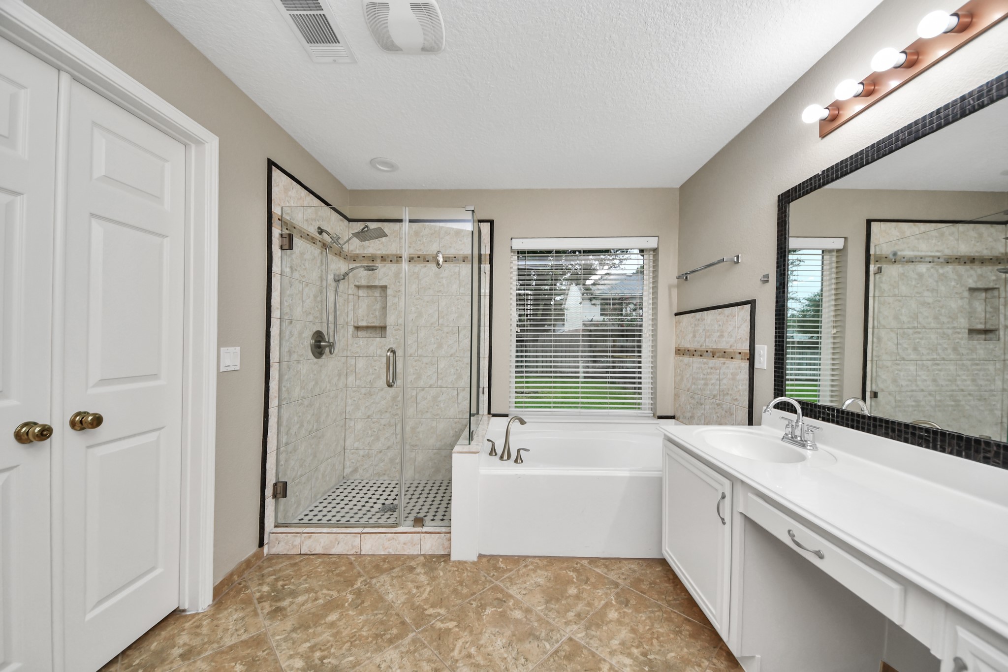 3003 Silver Spur Drive Property Photo 28