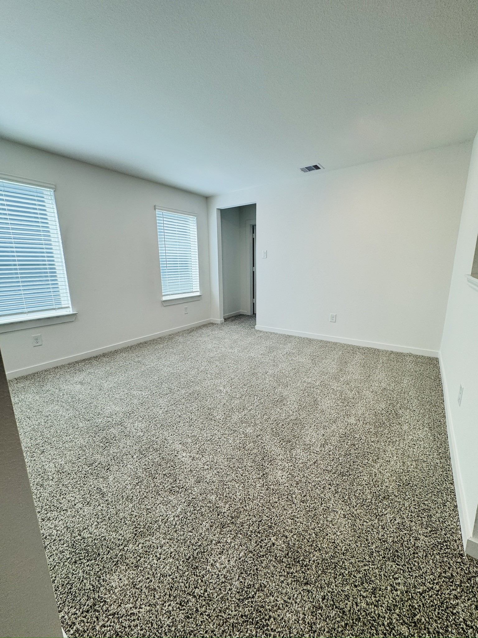 3514 Goldfinch Woods Dr Property Photo 6