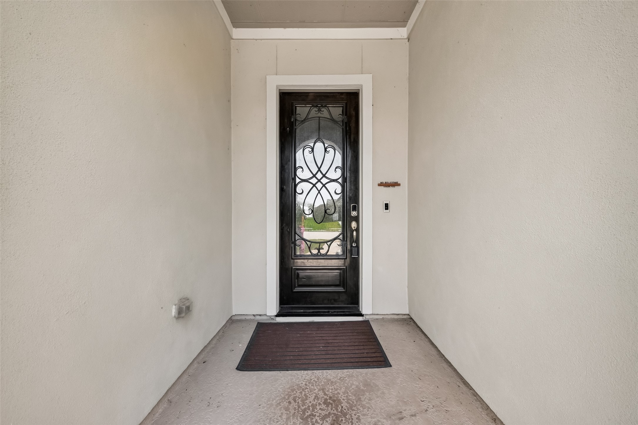 616 Cape Capri Drive Property Photo 4