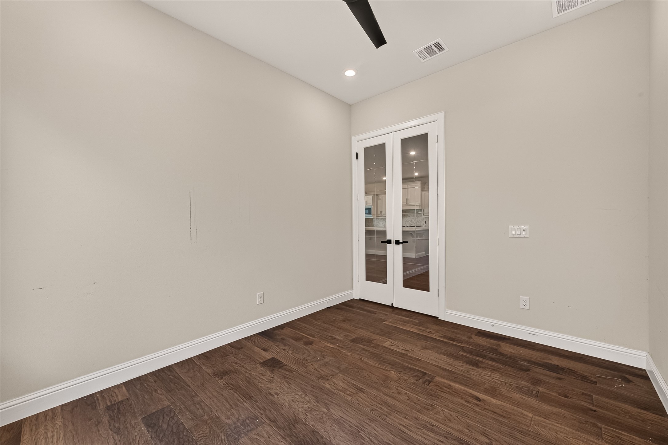616 Cape Capri Drive Property Photo 24