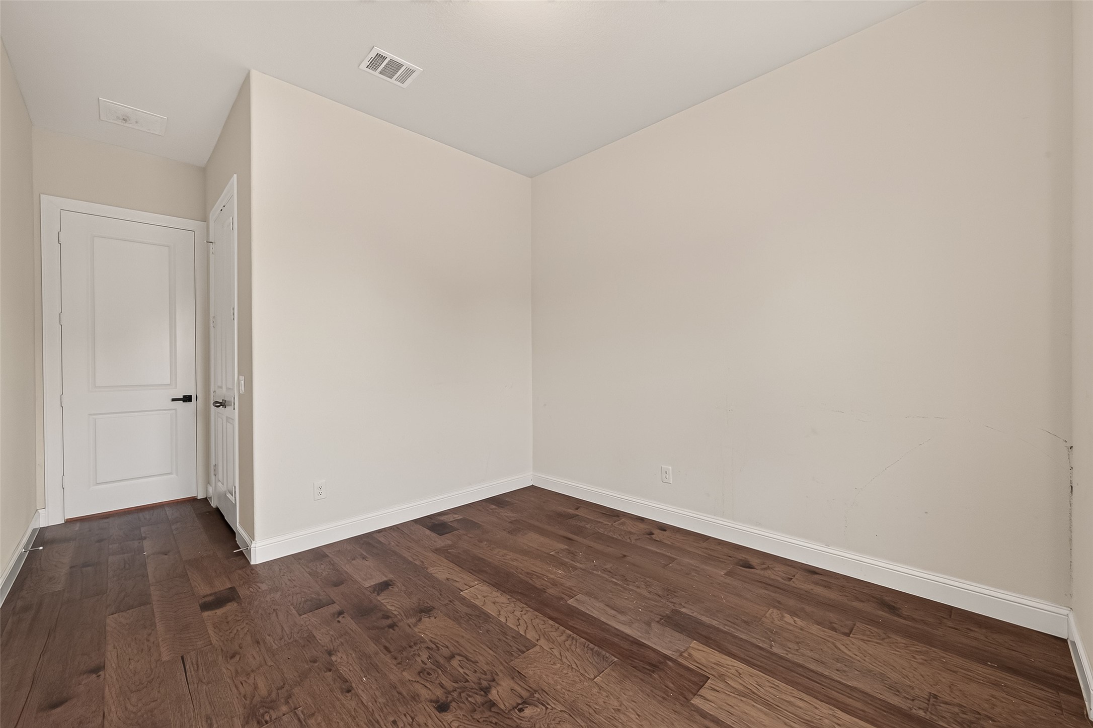 616 Cape Capri Drive Property Photo 26