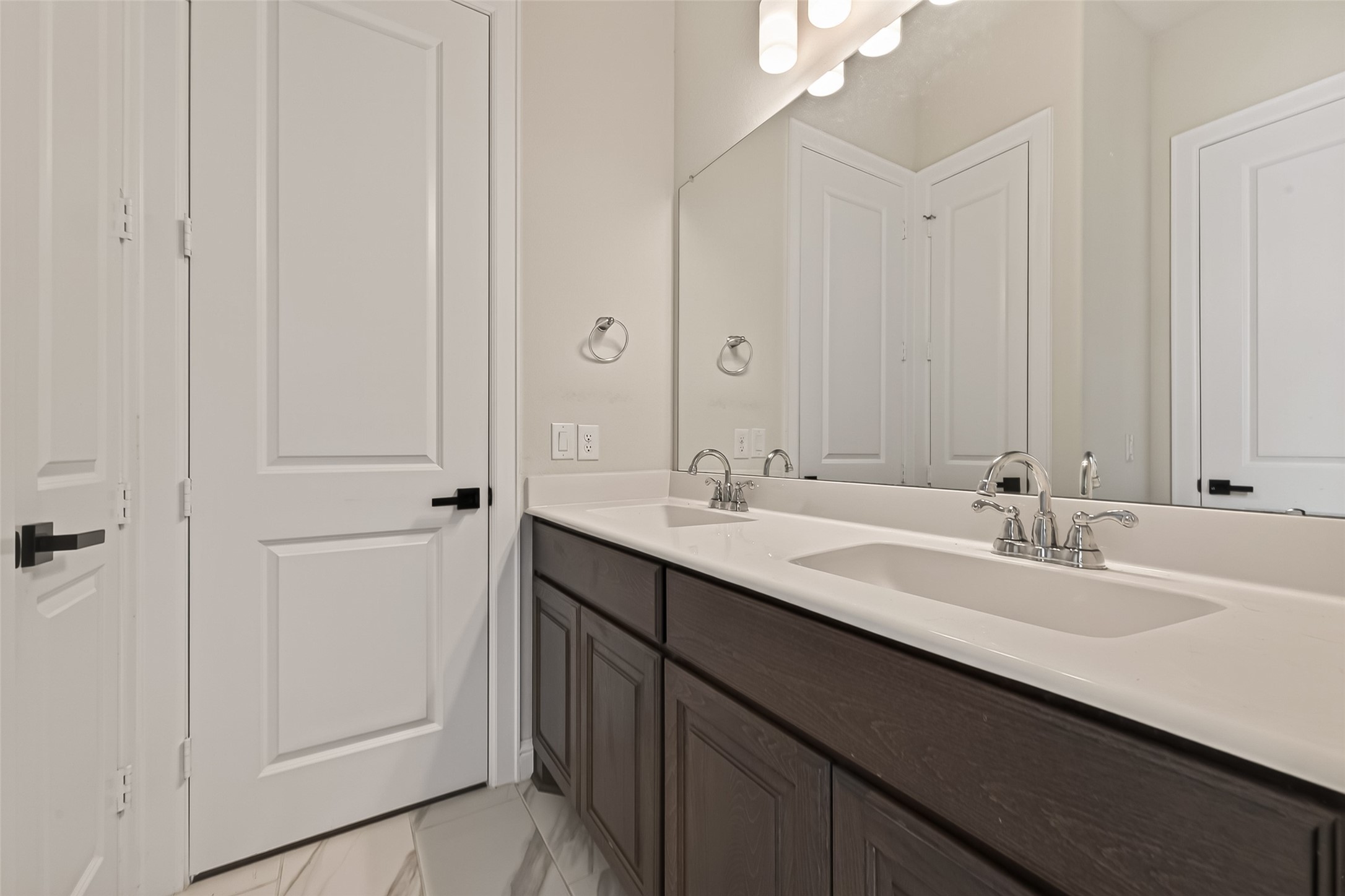 616 Cape Capri Drive Property Photo 30