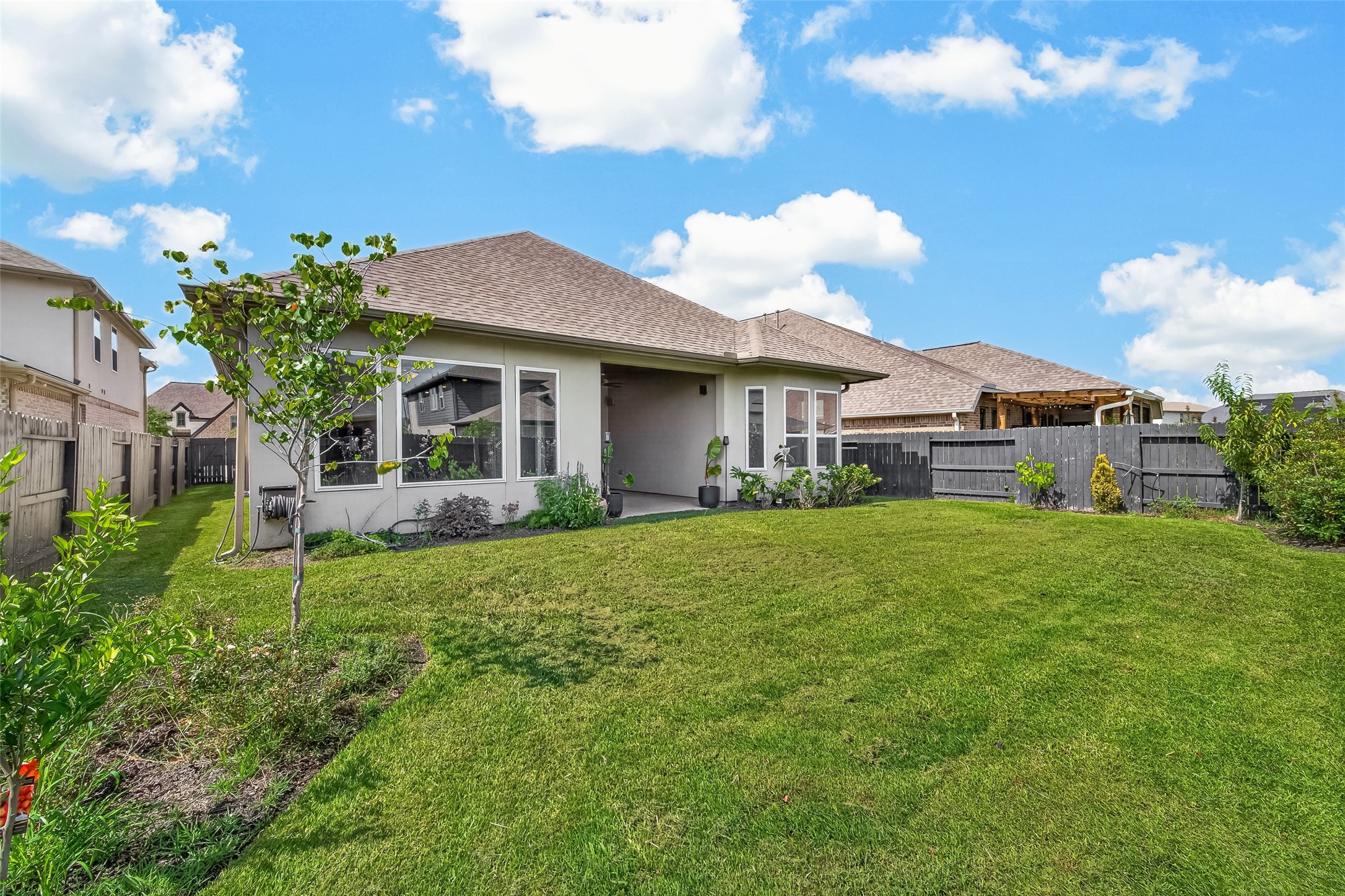 616 Cape Capri Drive Property Photo 41