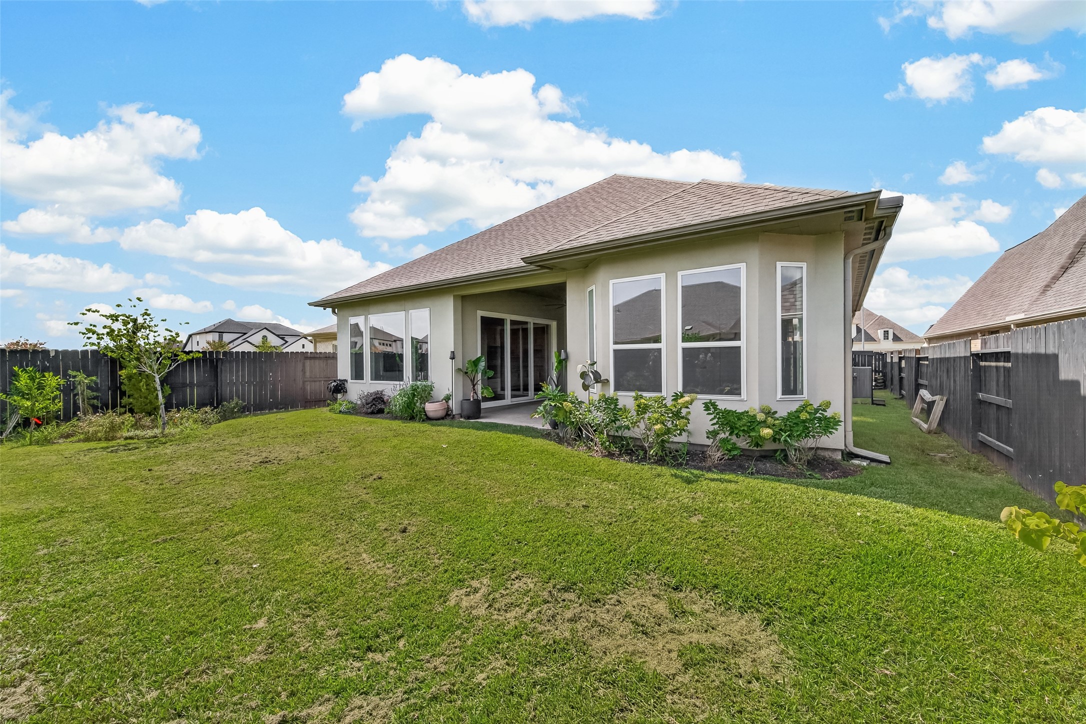 616 Cape Capri Drive Property Photo 43