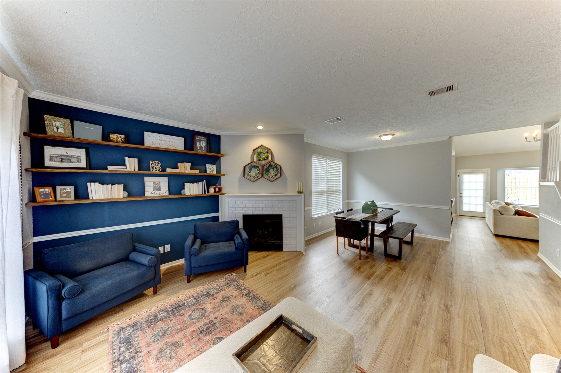 1005 Glenview Drive Property Photo
