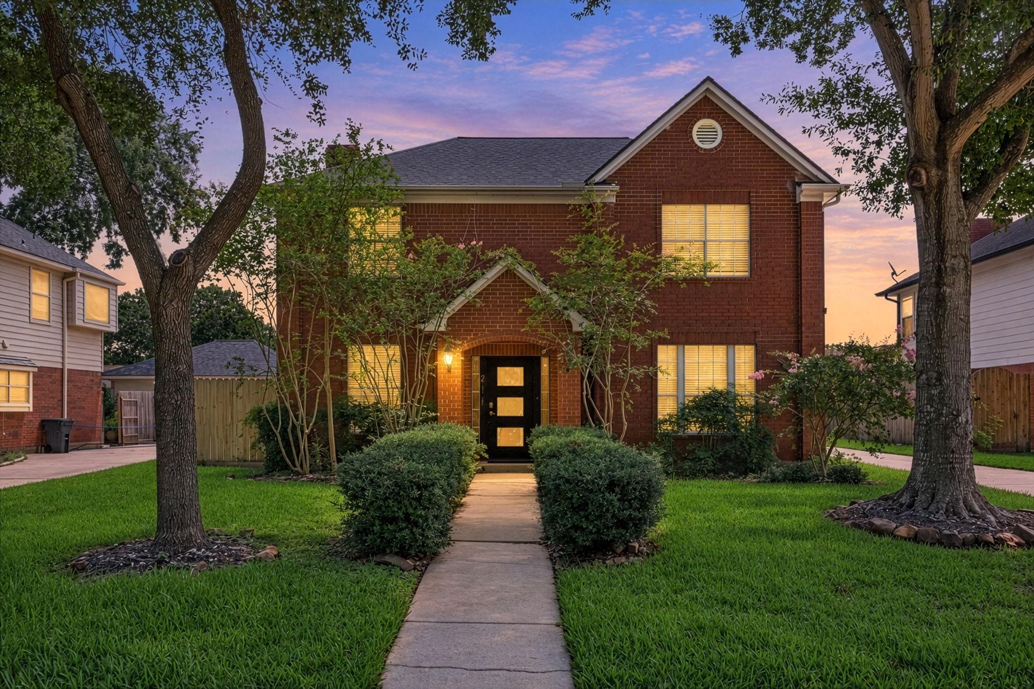 211 Aberdeen Street, Stafford TX 77477 Property Photo 1