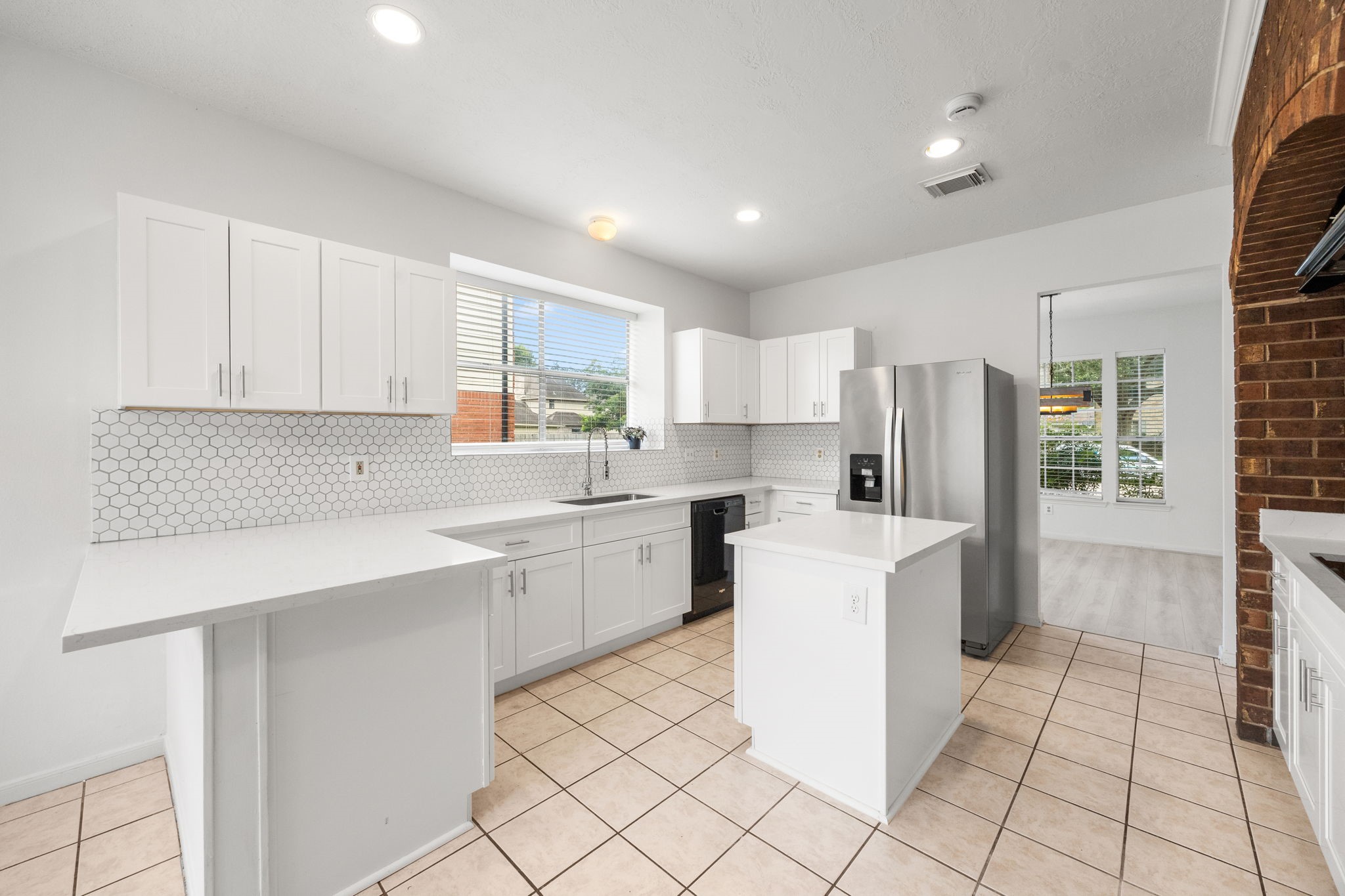 211 Aberdeen Street Property Photo 10