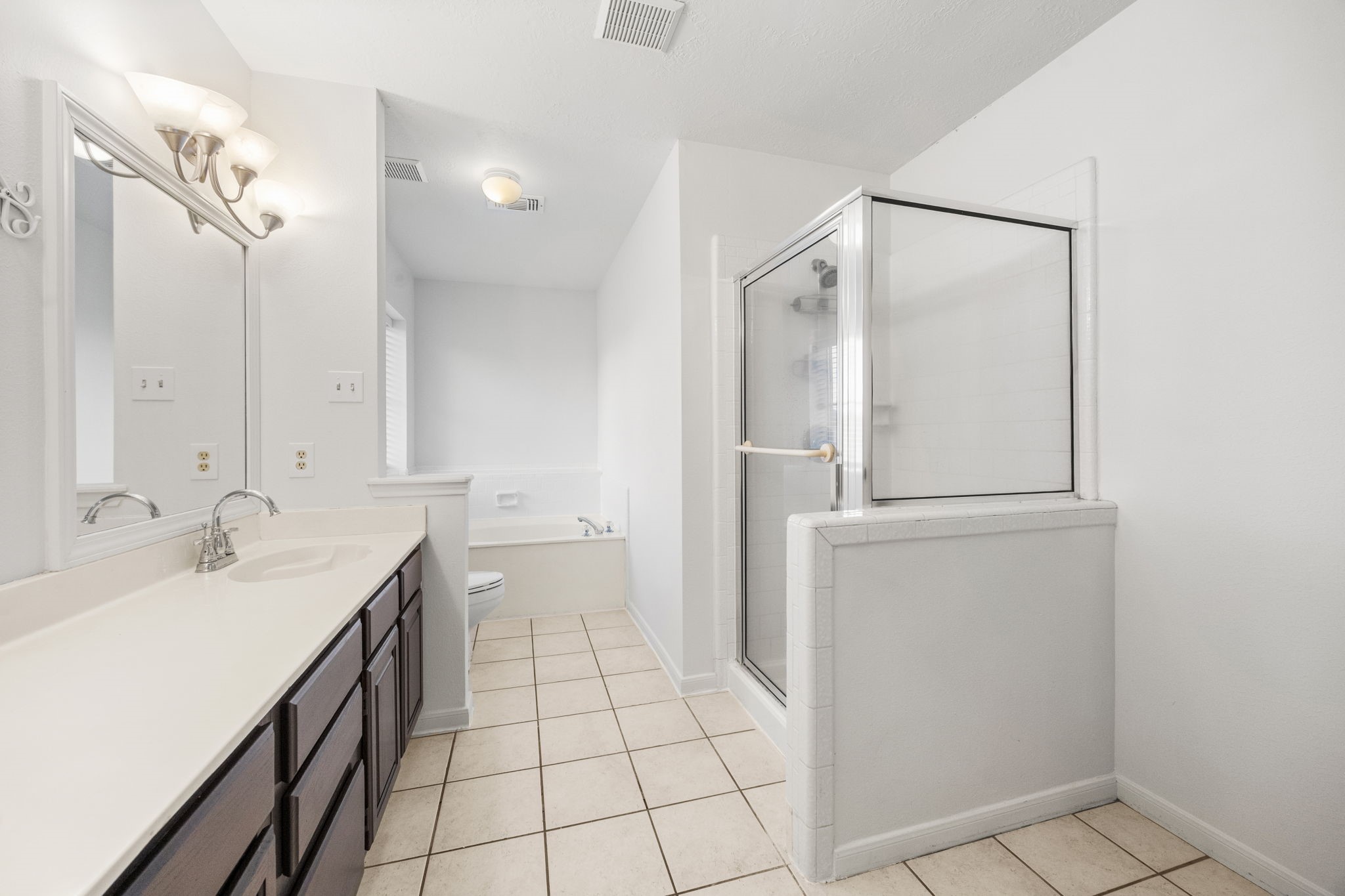211 Aberdeen Street Property Photo 19