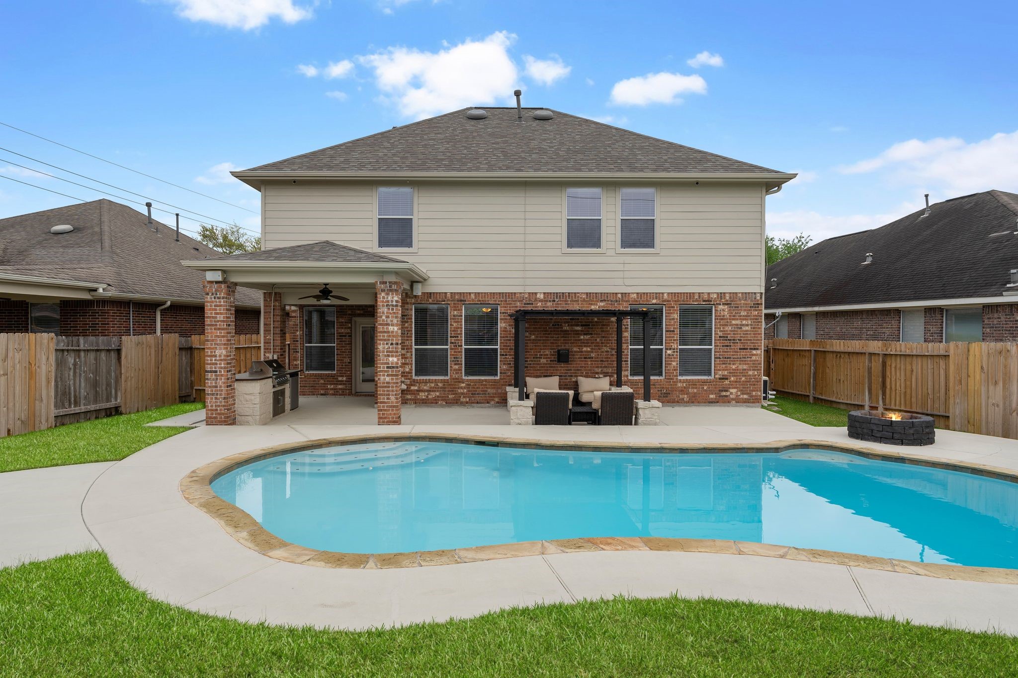 31611 Summit Springs Lane Property Photo 1