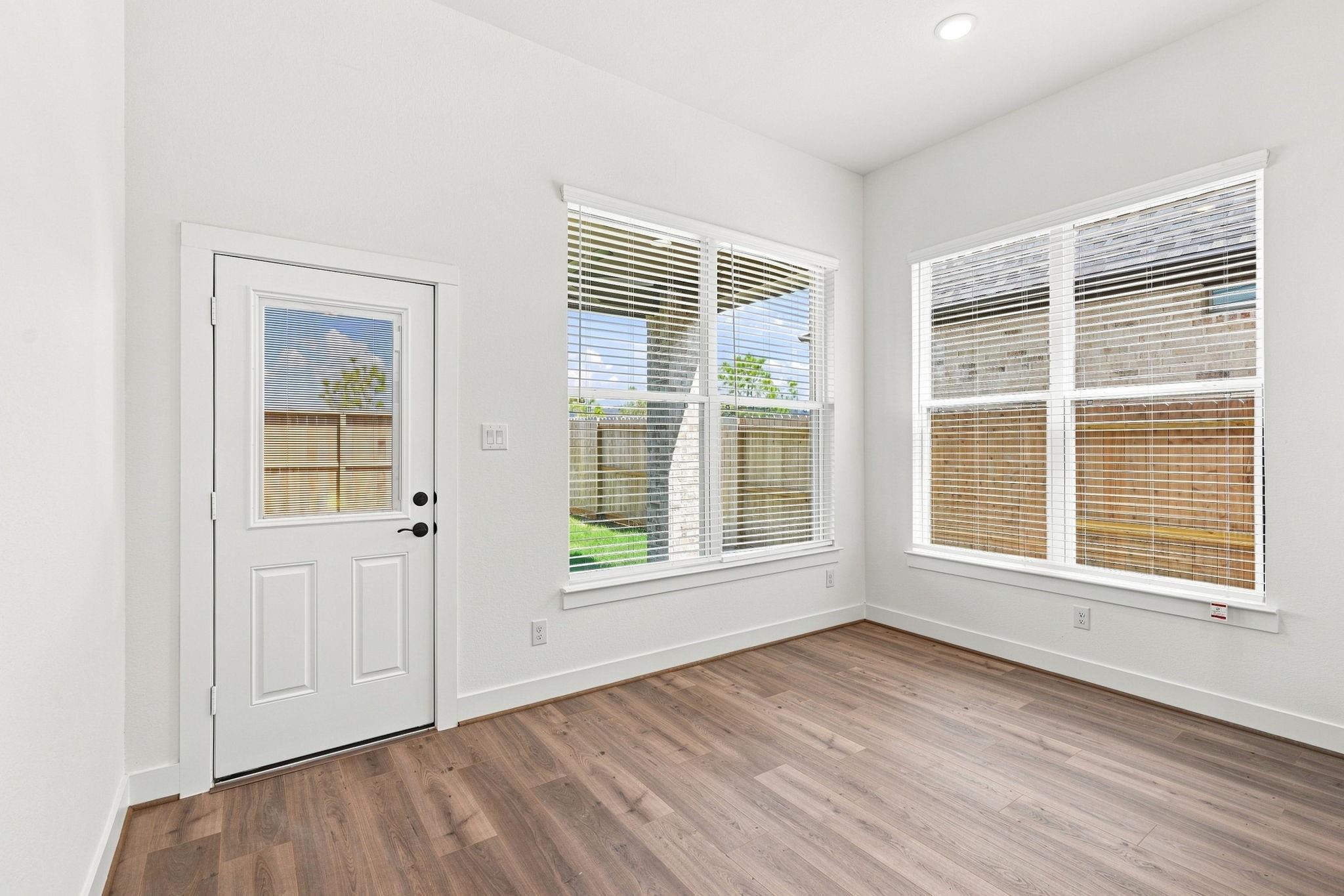 30934 Breezy Way Property Photo 15