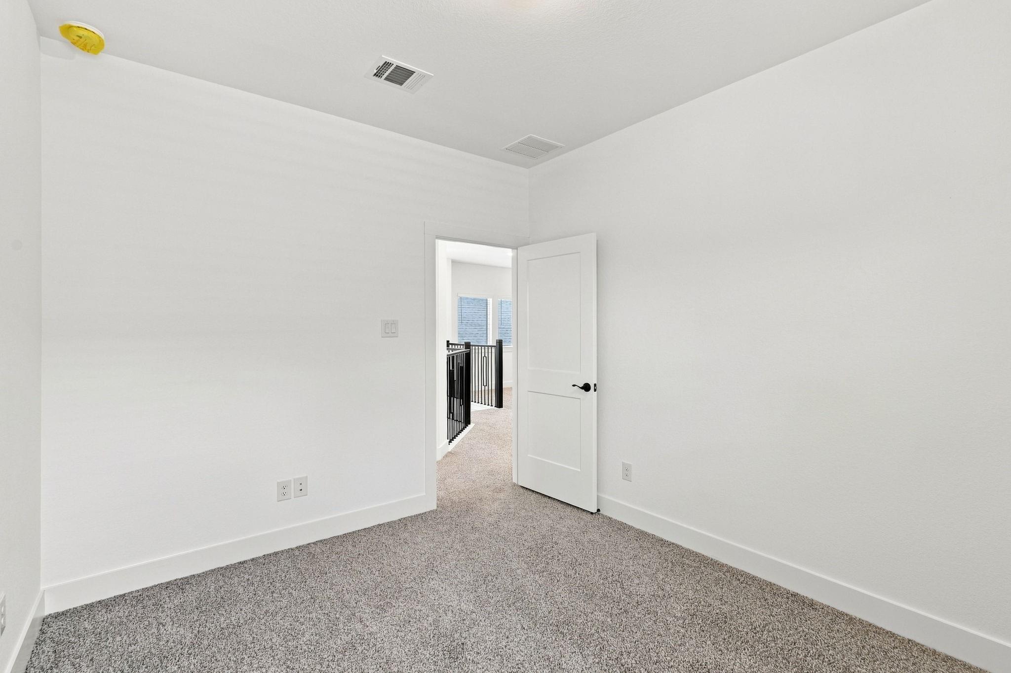 30934 Breezy Way Property Photo 27