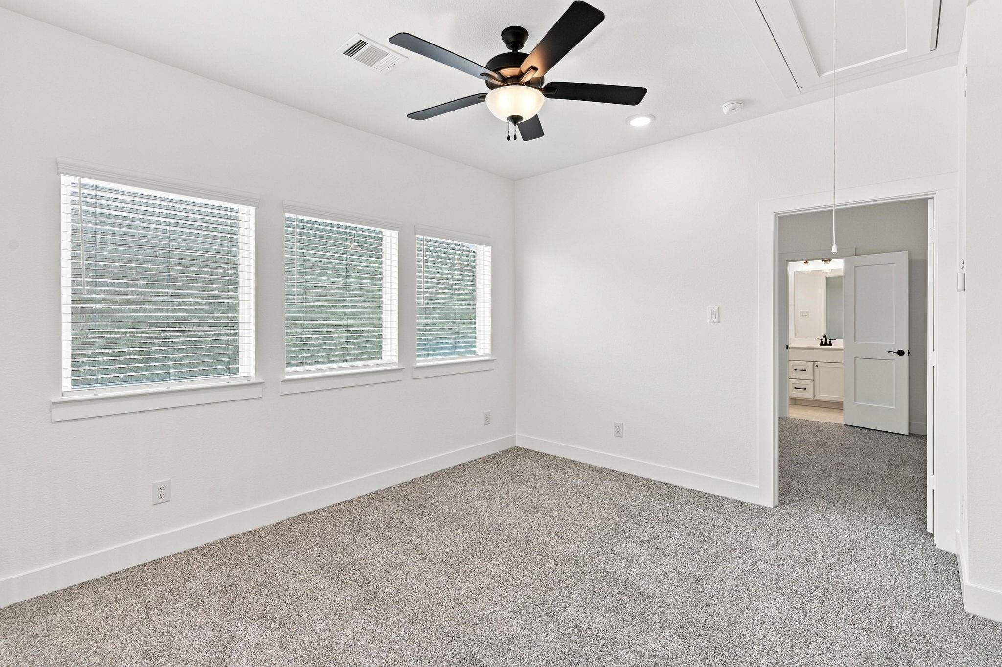 30934 Breezy Way Property Photo 29