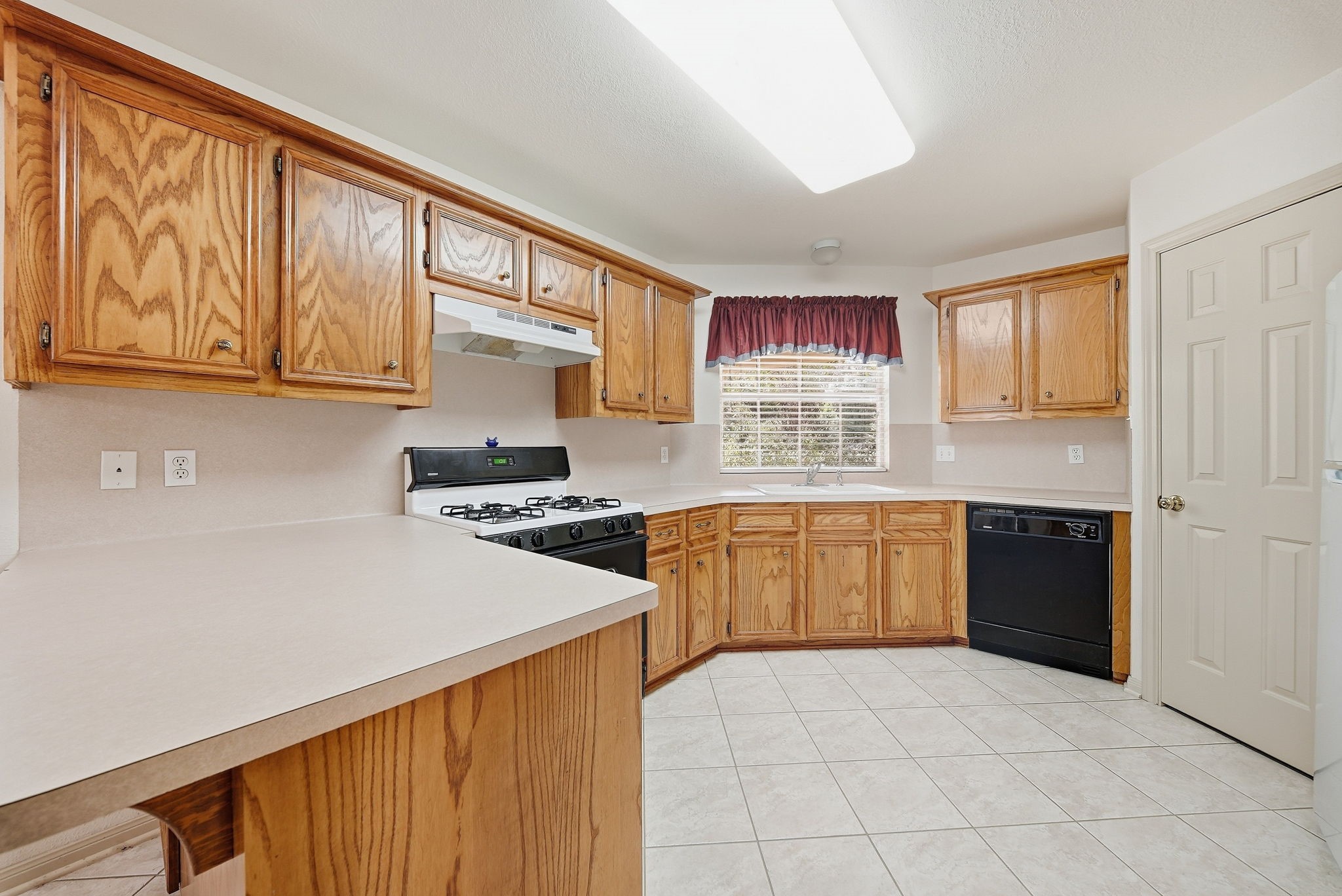 37728 Little Thorn Lane Property Photo 11