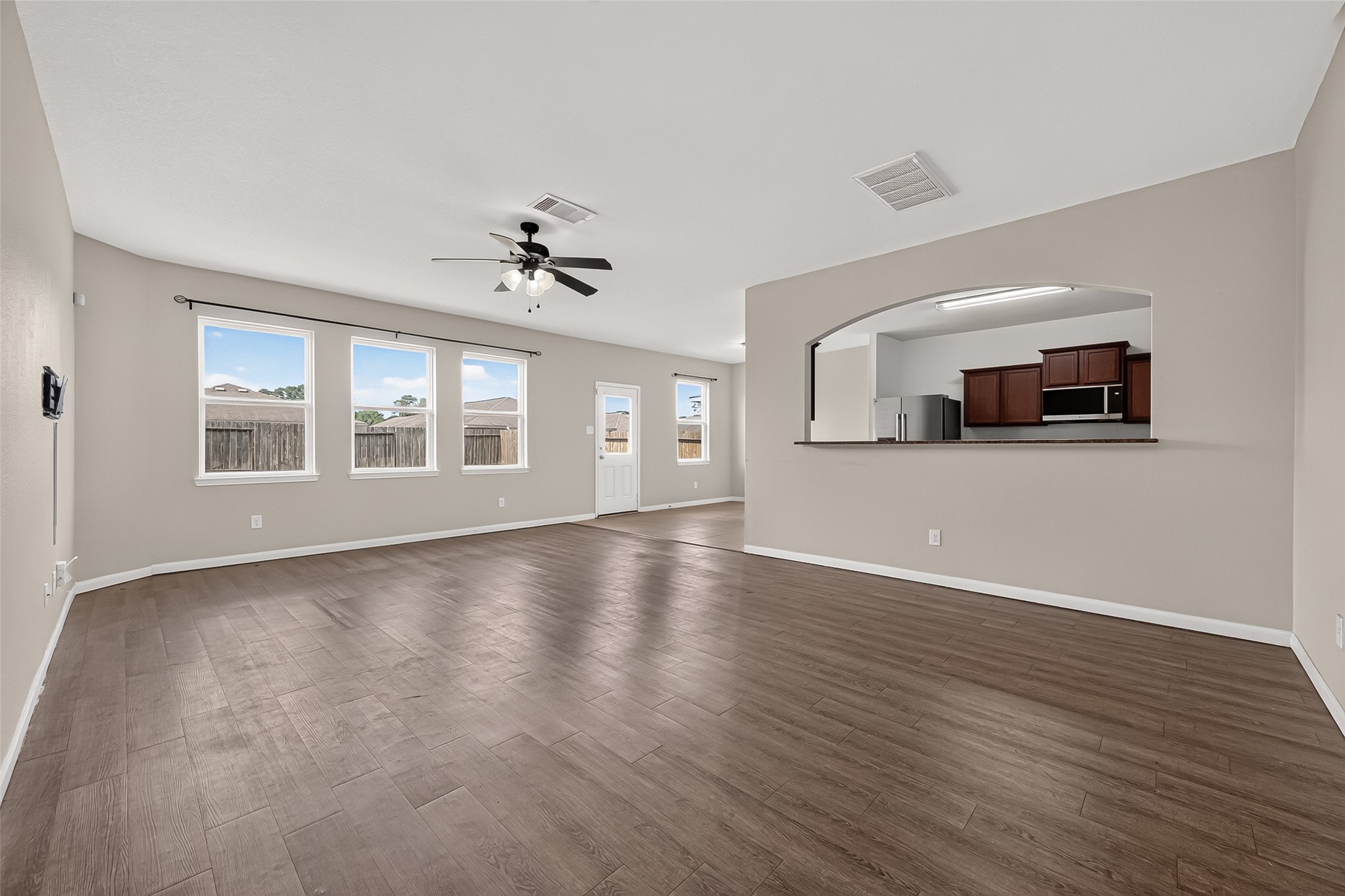 12042 Powderhorn Lane Property Photo 3