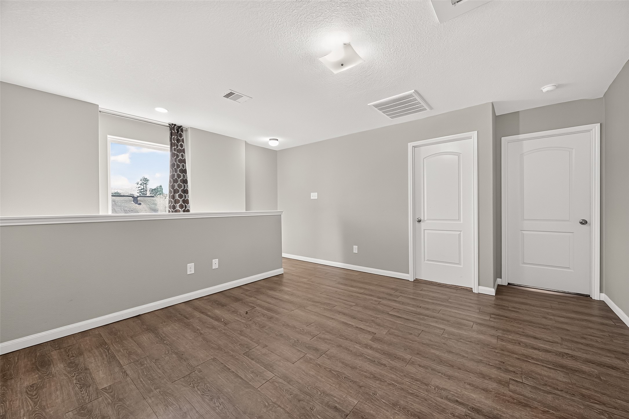 12042 Powderhorn Lane Property Photo 4