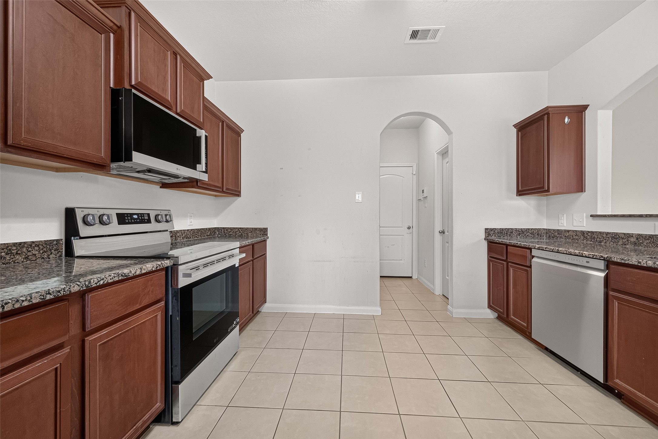 12042 Powderhorn Lane Property Photo 10