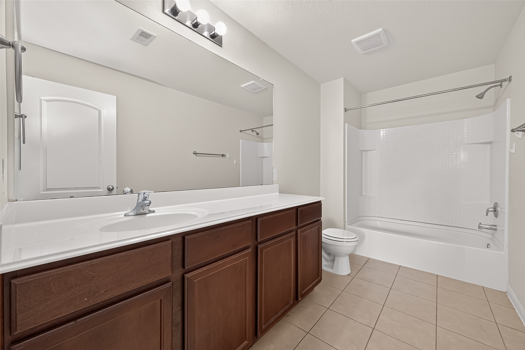 12042 Powderhorn Lane Property Photo 17