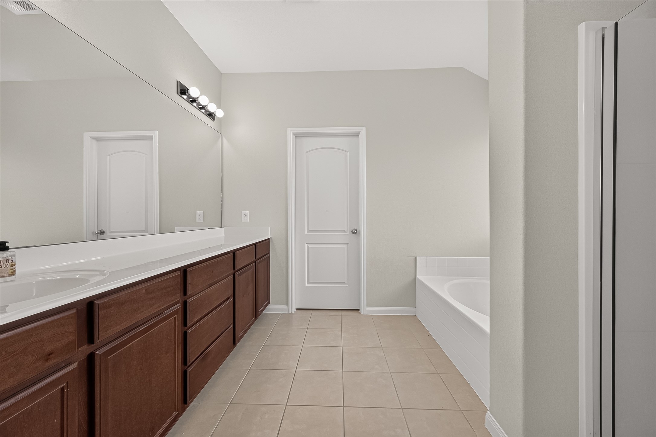 12042 Powderhorn Lane Property Photo 24