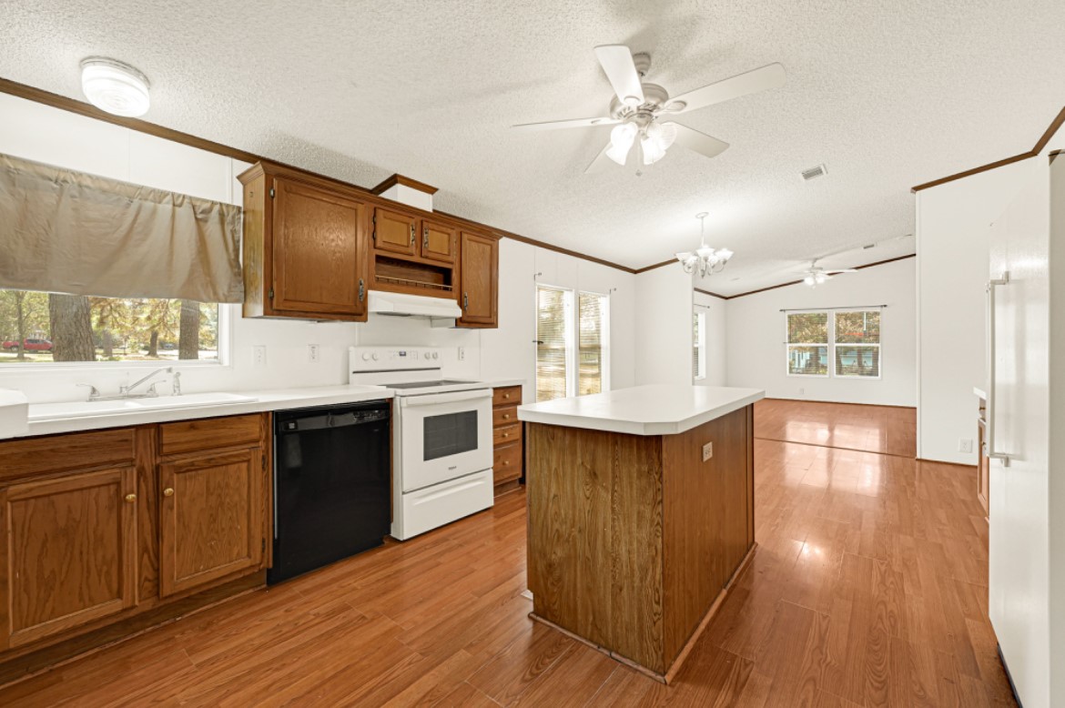 26410 Country Woods Trail Property Photo 13