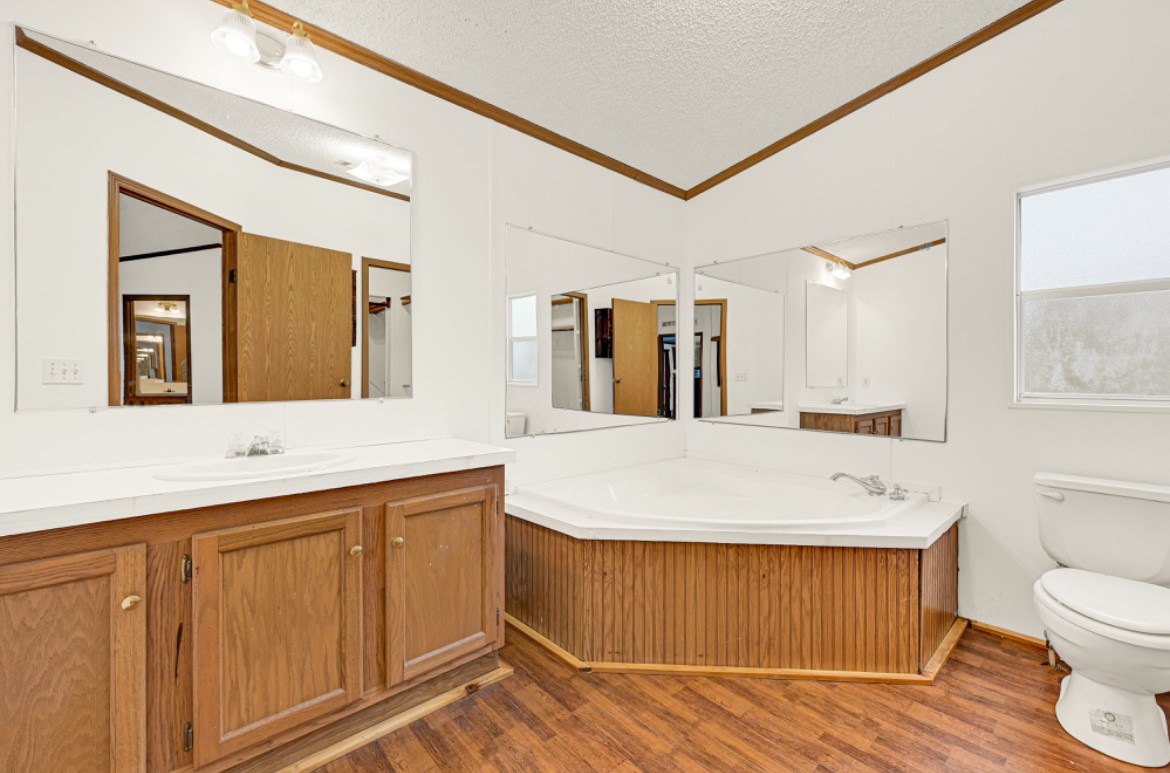 26410 Country Woods Trail Property Photo 16