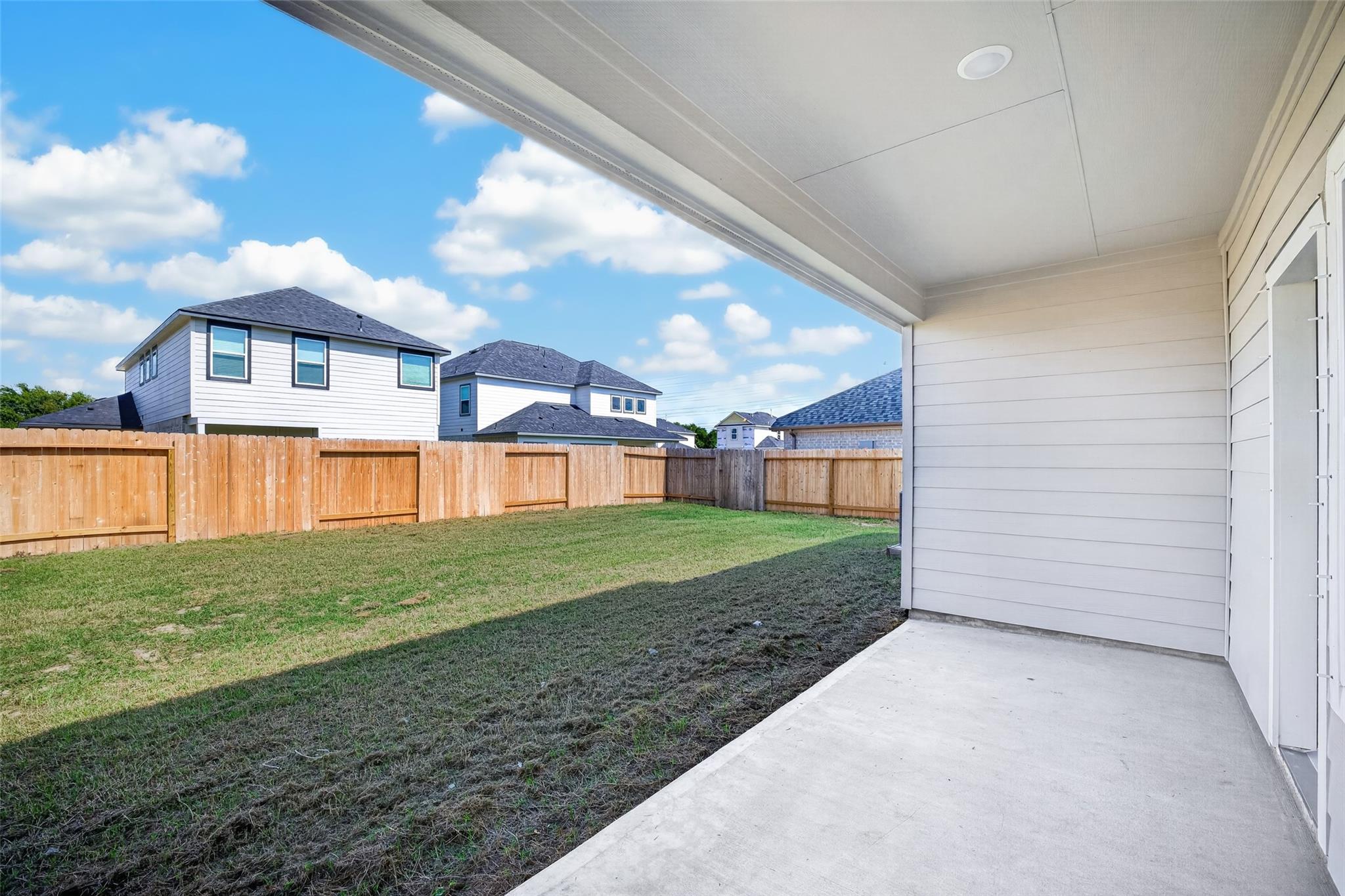 2106 Spring Hollow Drive, Baytown Tx 77521 Property Photo 23