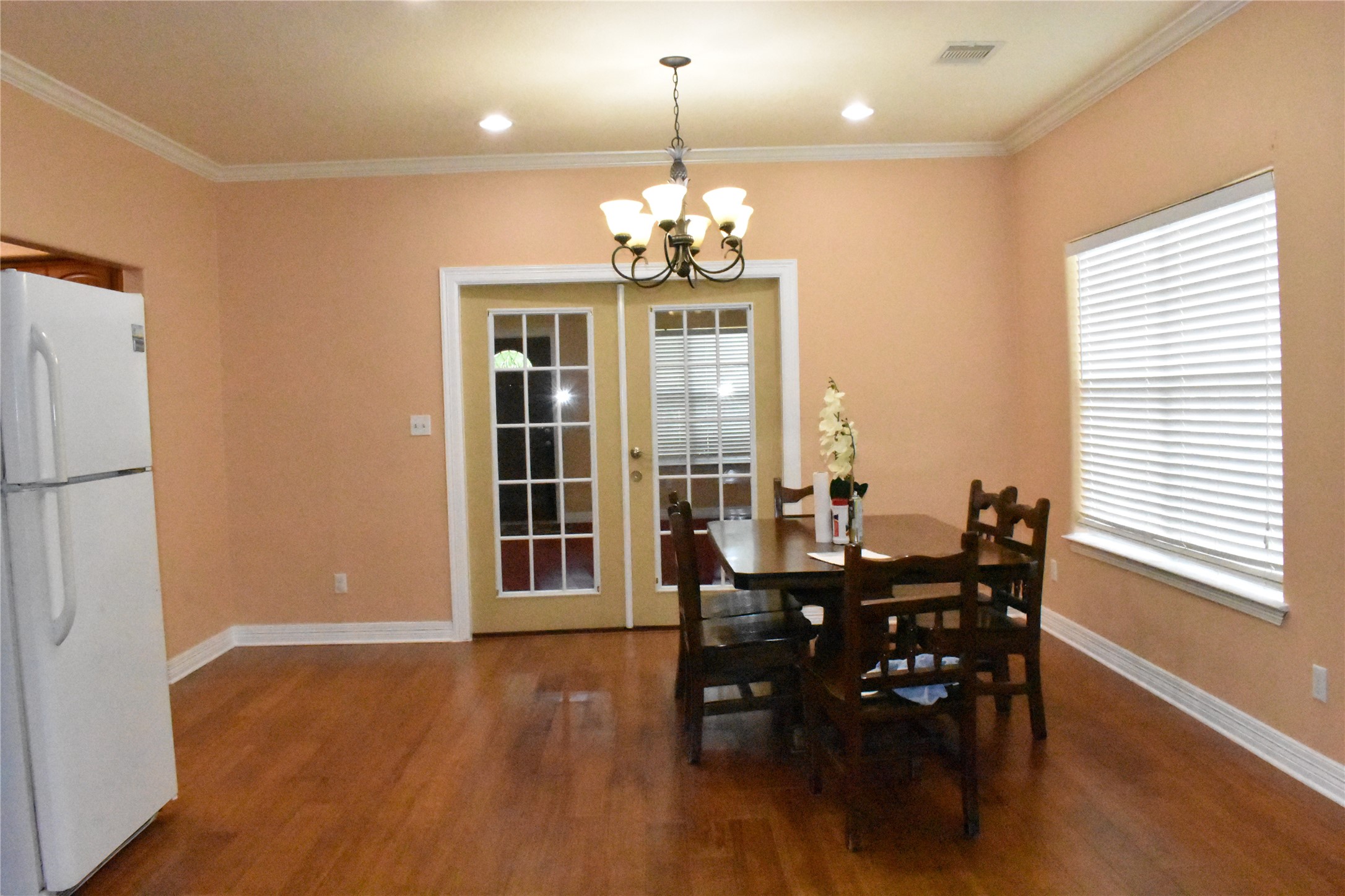 8535 Parkette Drive Property Photo 15