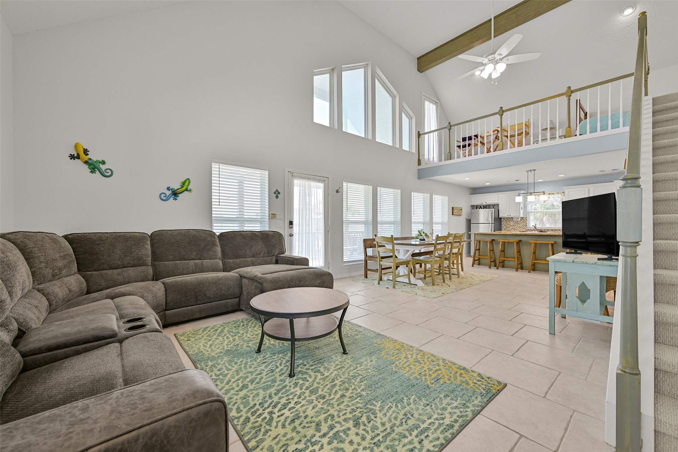 13925 Pirates Beach Boulevard Property Photo 7