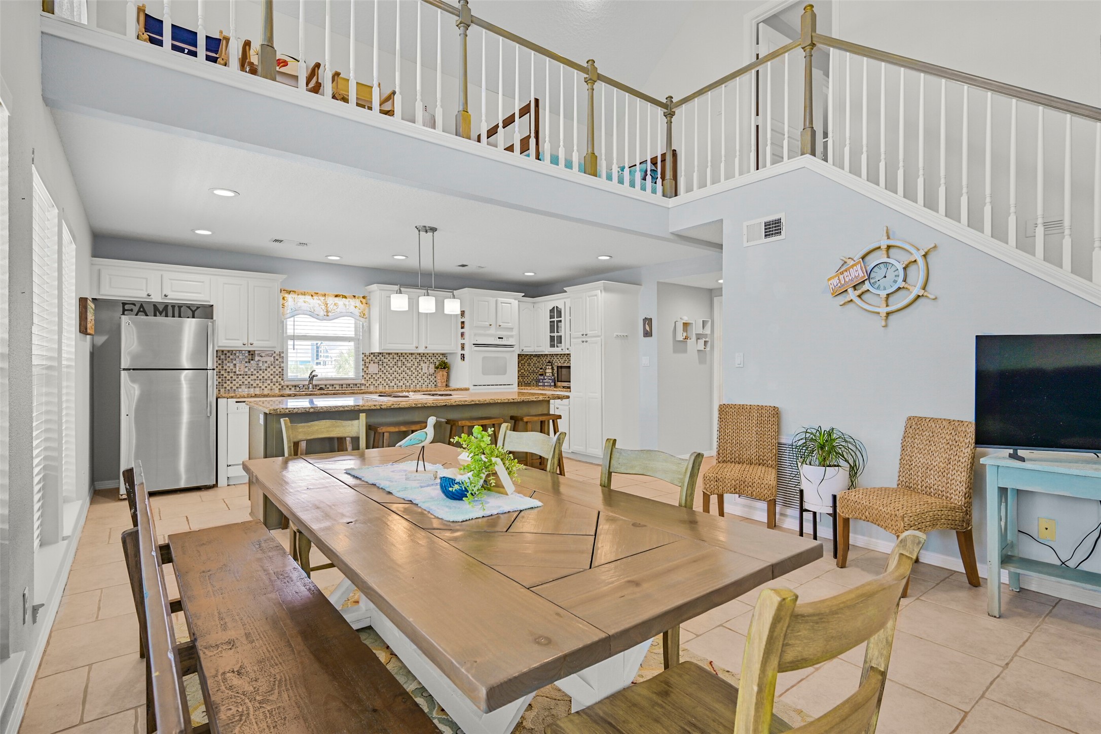 13925 Pirates Beach Boulevard Property Photo 10